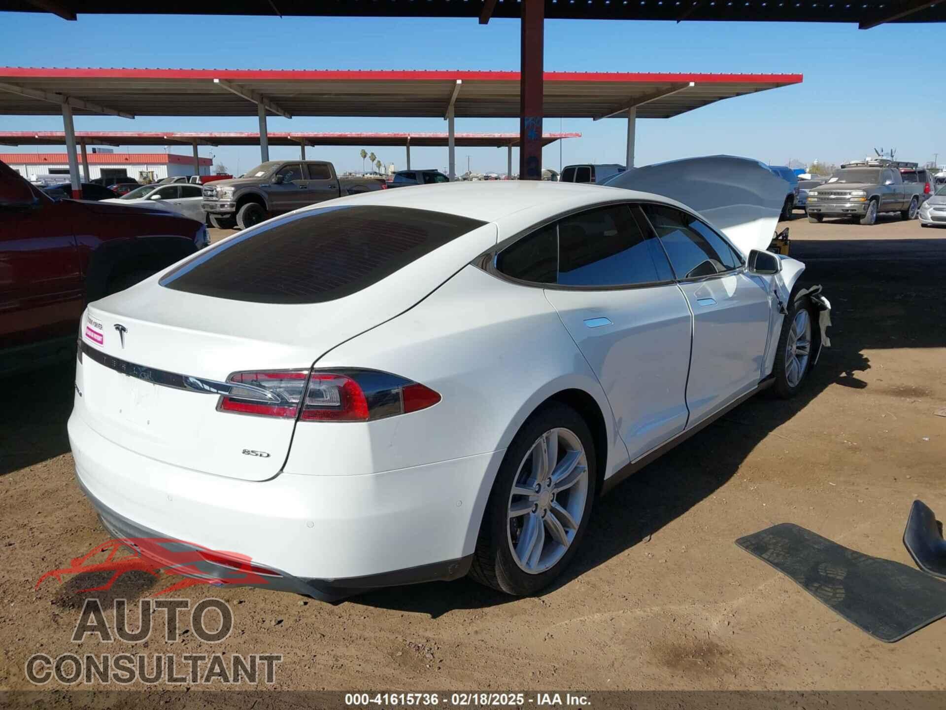 TESLA MODEL S 2015 - 5YJSA1H27FF097242