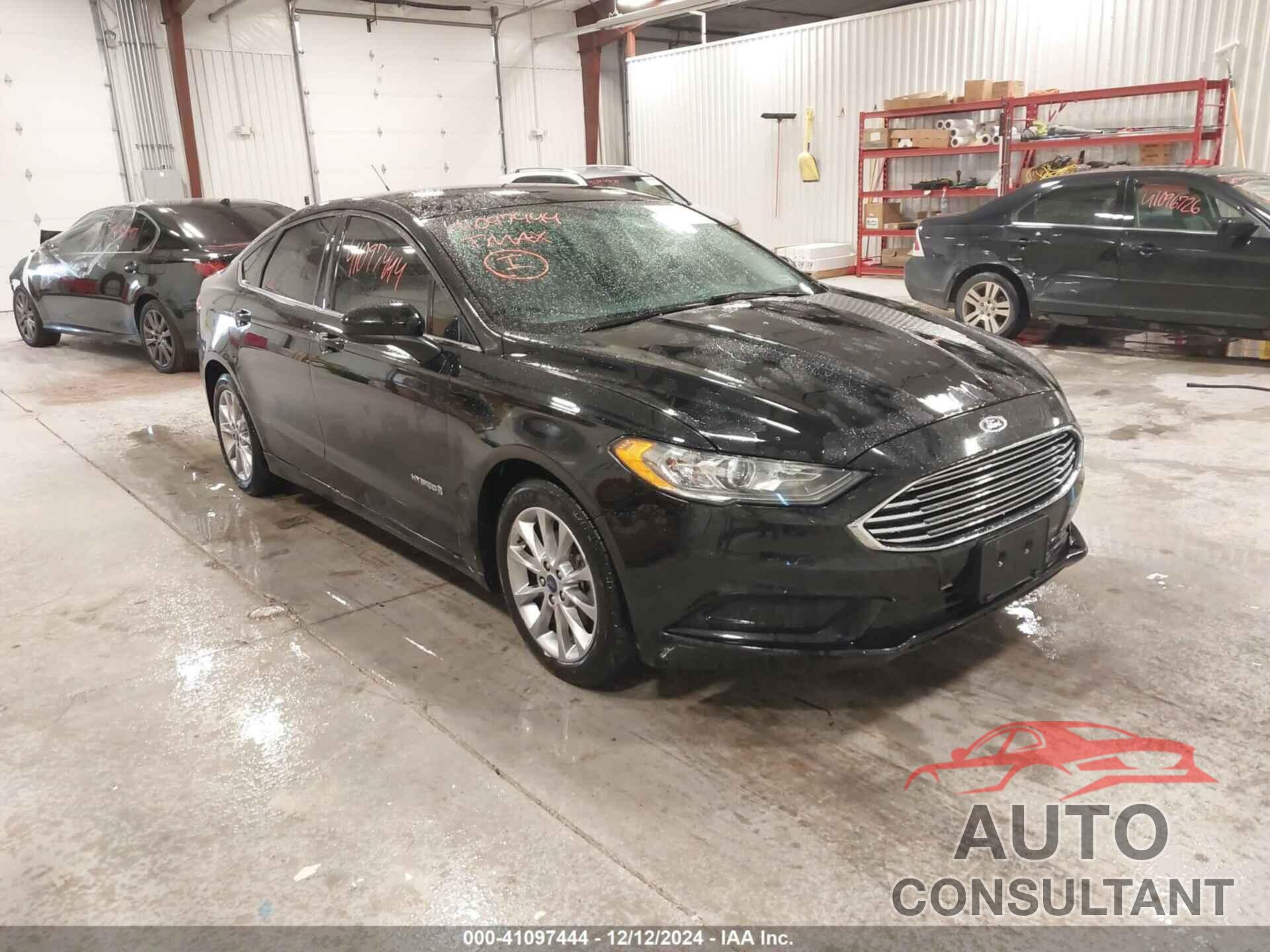 FORD FUSION HYBRID 2017 - 3FA6P0LU3HR231013