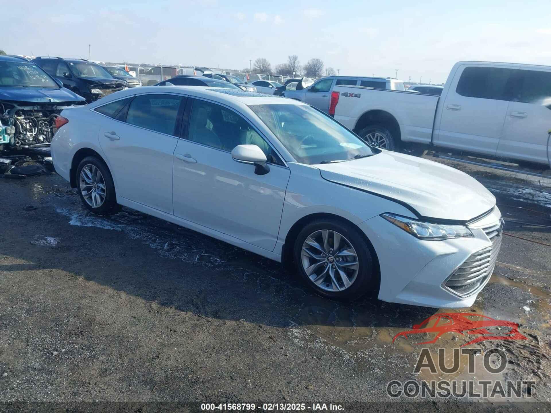 TOYOTA AVALON 2022 - 4T1AZ1FB1NU079120