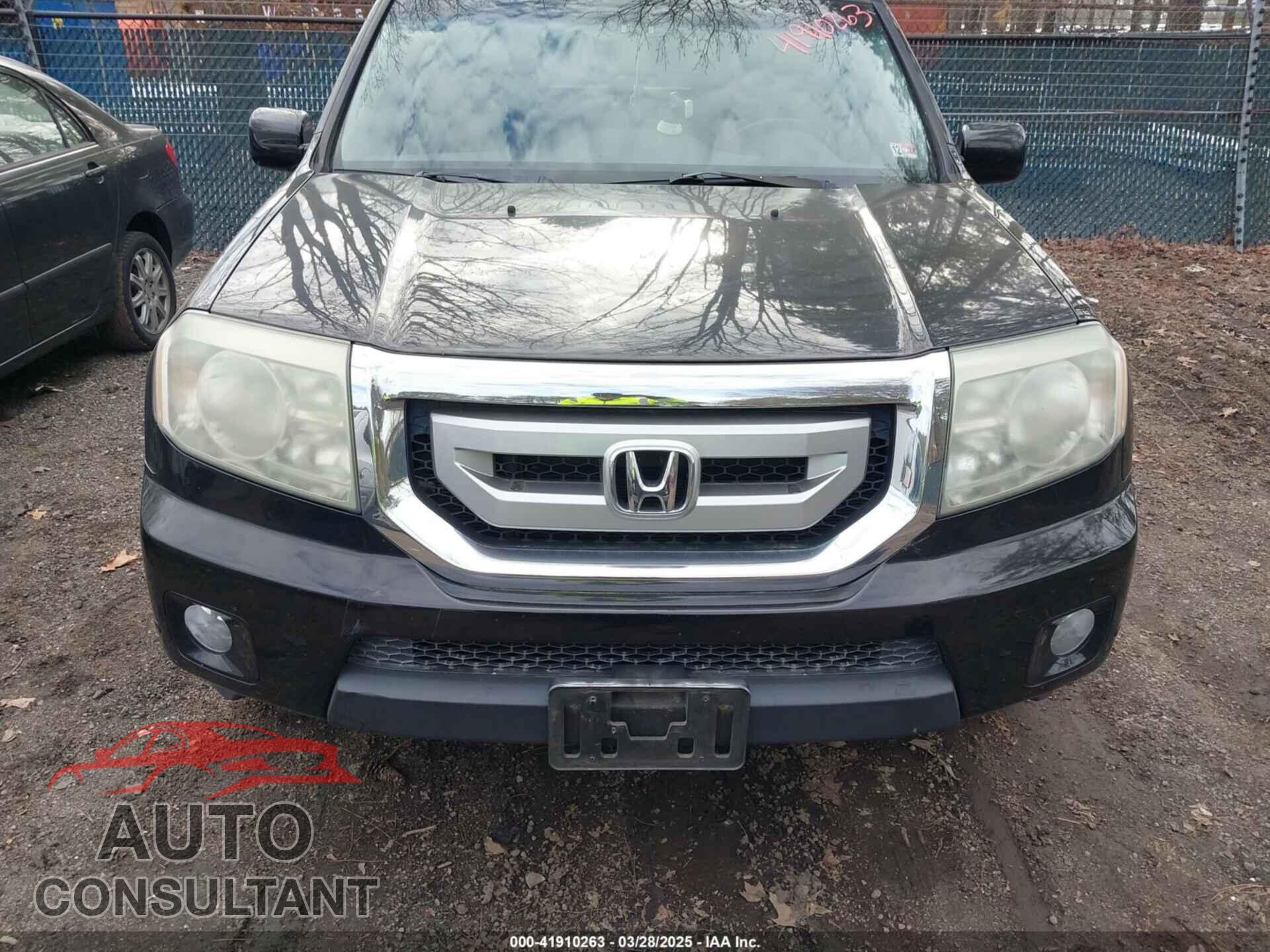 HONDA PILOT 2011 - 5FNYF3H95BB005169
