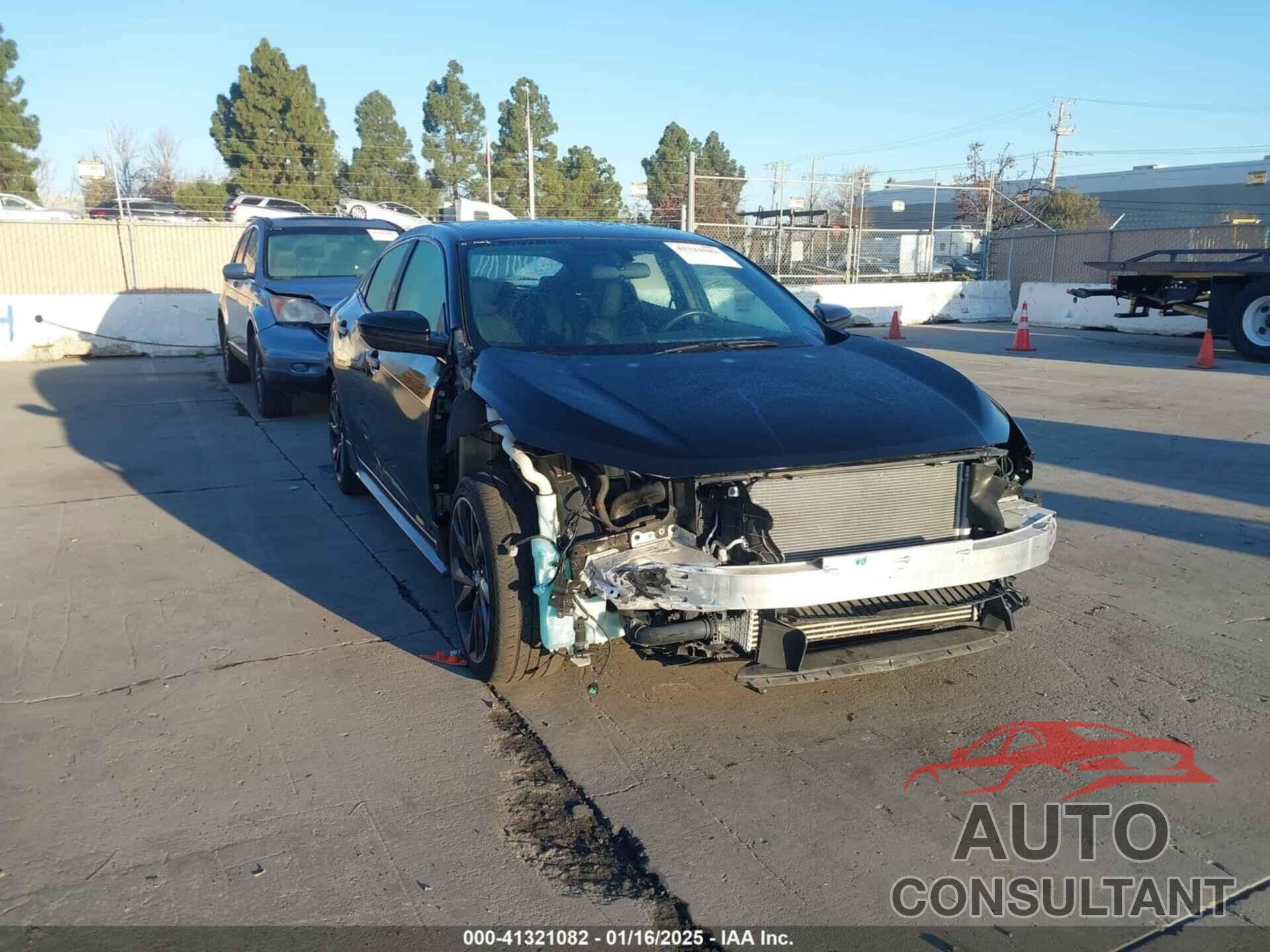 HONDA CIVIC 2018 - SHHFK7G44JU206798