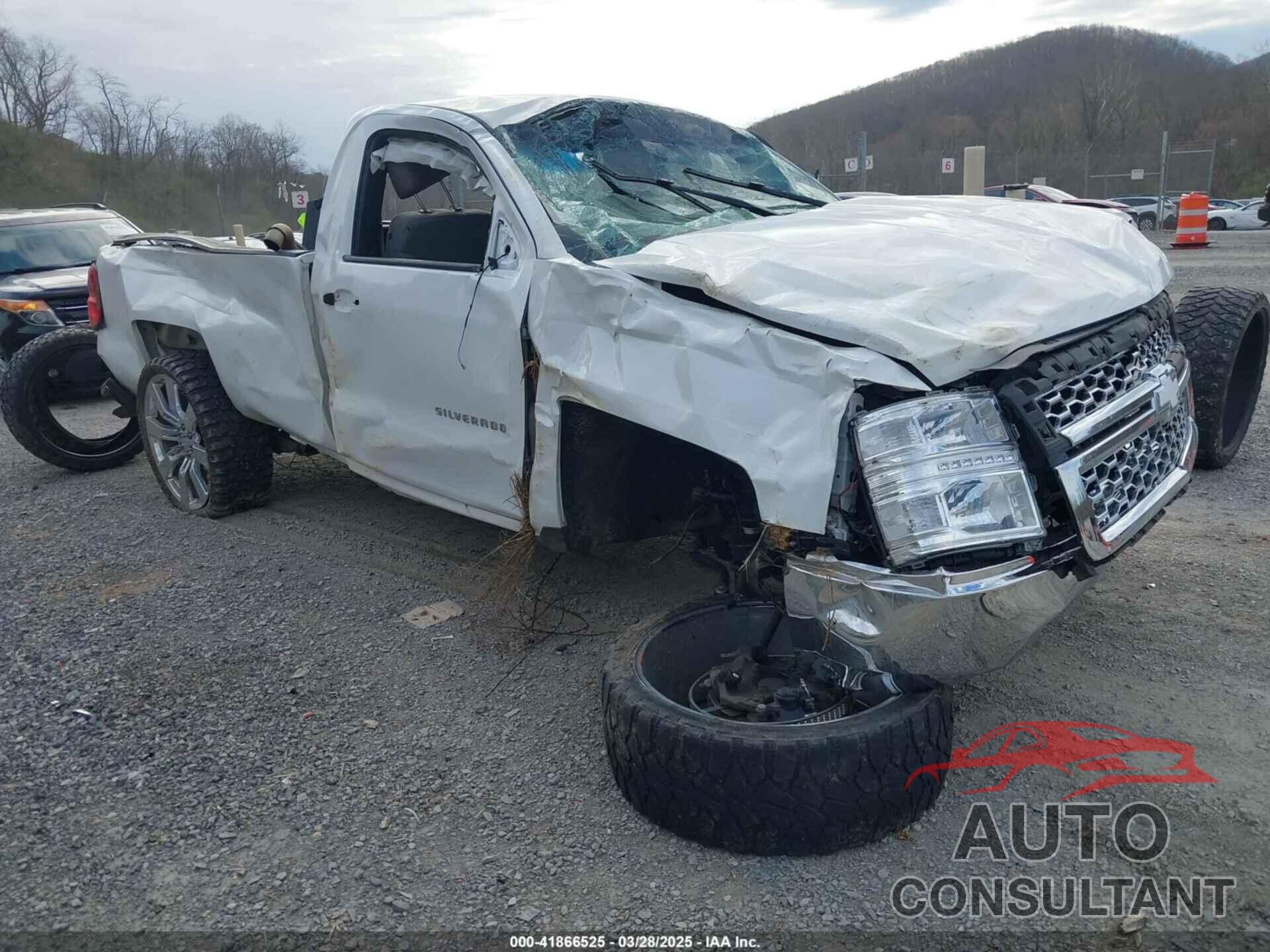 CHEVROLET SILVERADO 1500 2015 - 1GCNCPEH6FZ437333