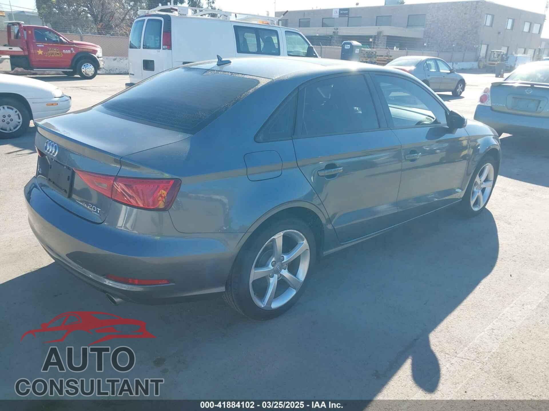 AUDI A3 2015 - WAUBFGFF8F1063682