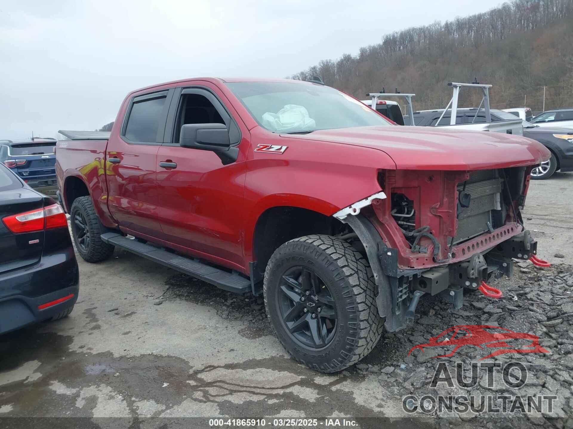CHEVROLET SILVERADO 1500 2021 - 1GCPYCEF3MZ375047