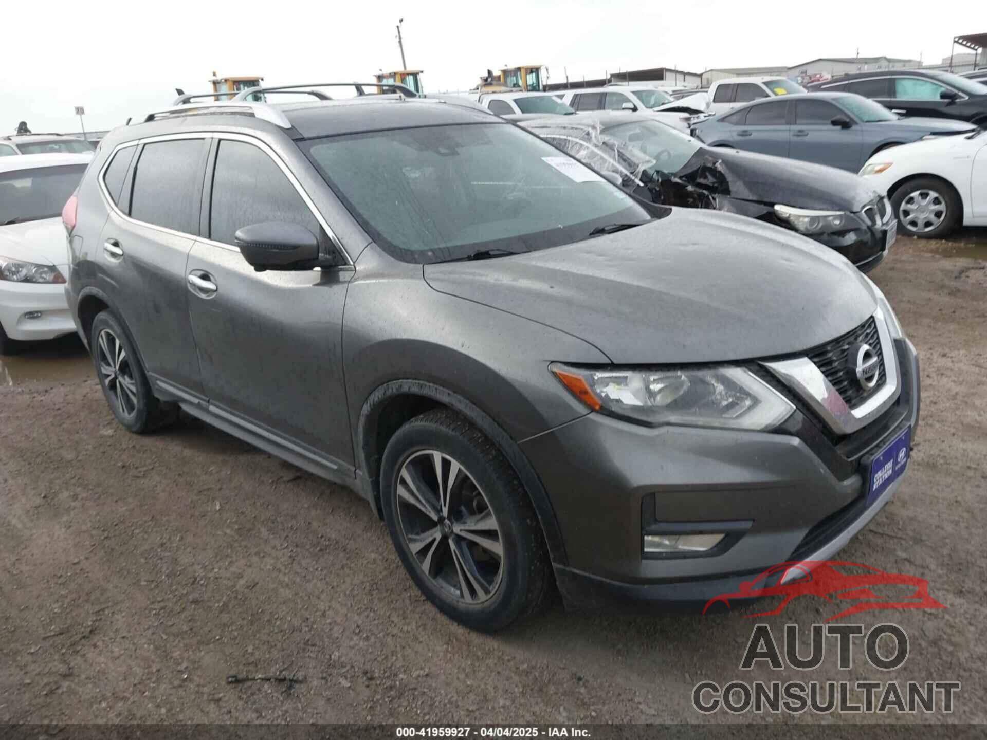 NISSAN ROGUE 2017 - JN8AT2MT6HW141146