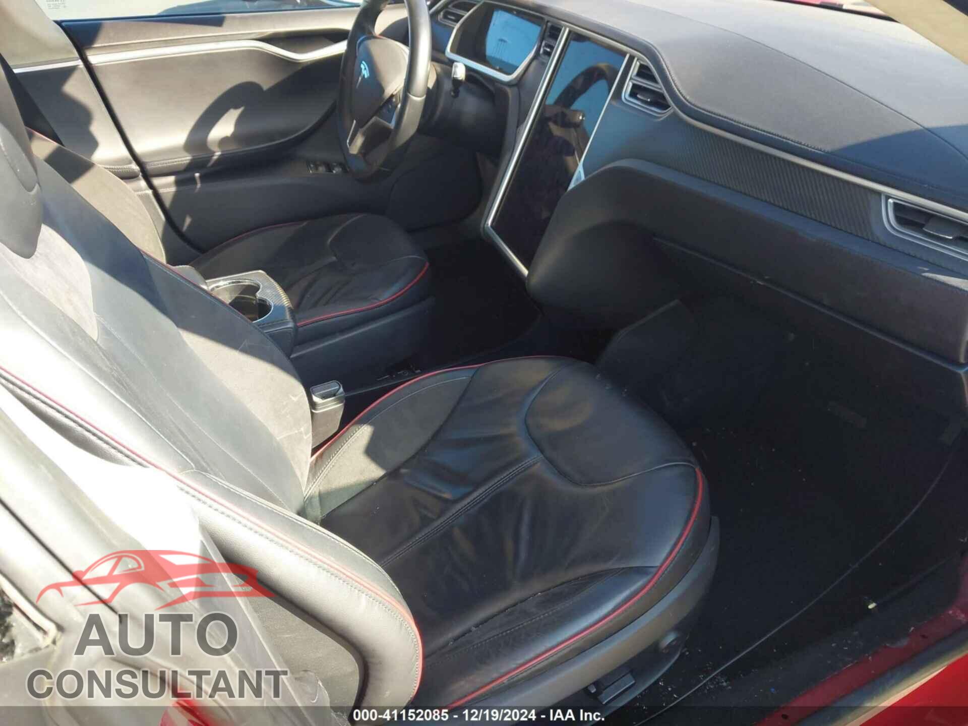 TESLA MODEL S 2013 - 5YJSA1CP4DFP13611