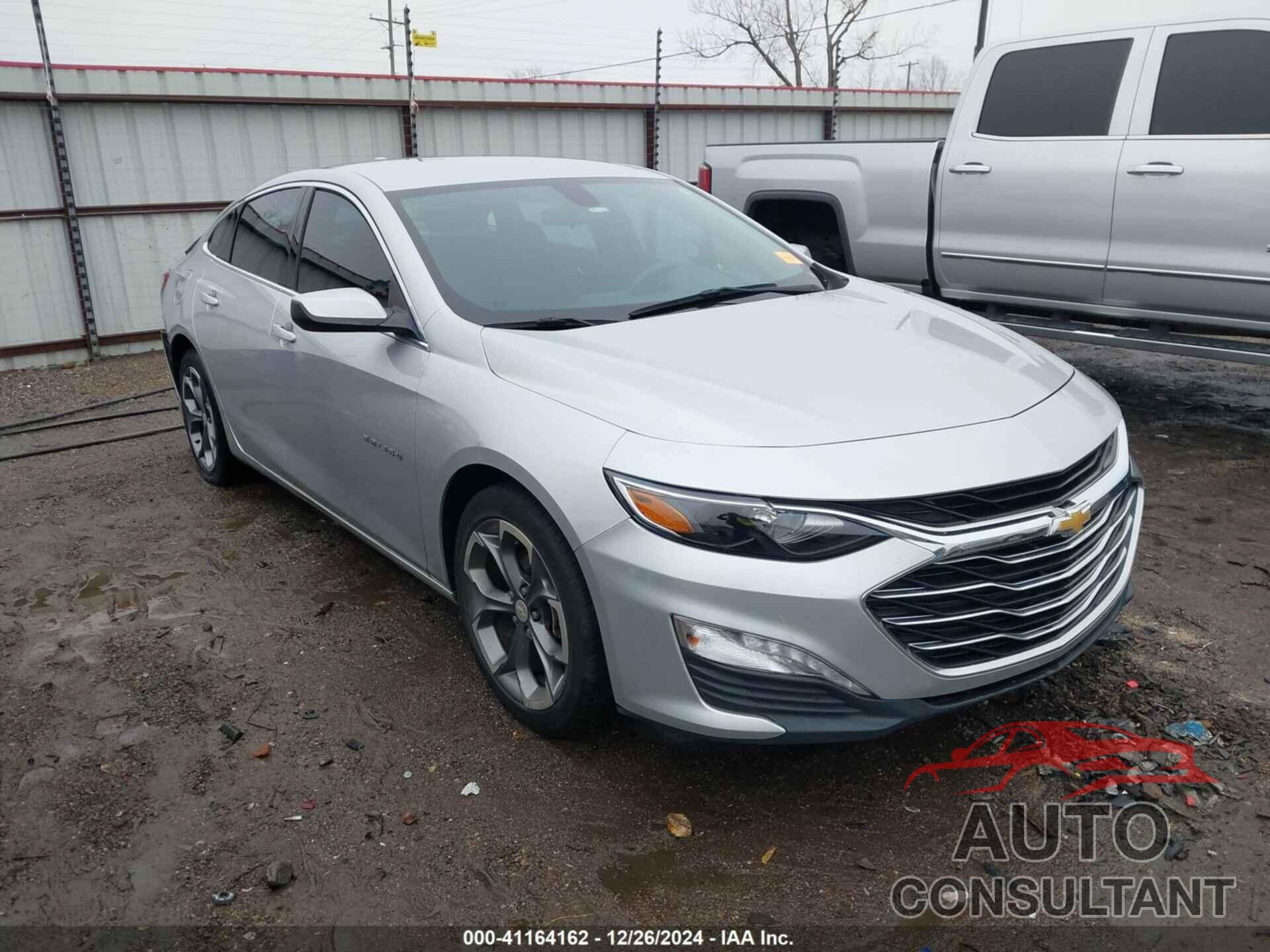 CHEVROLET MALIBU 2020 - 1G1ZD5ST3LF098628