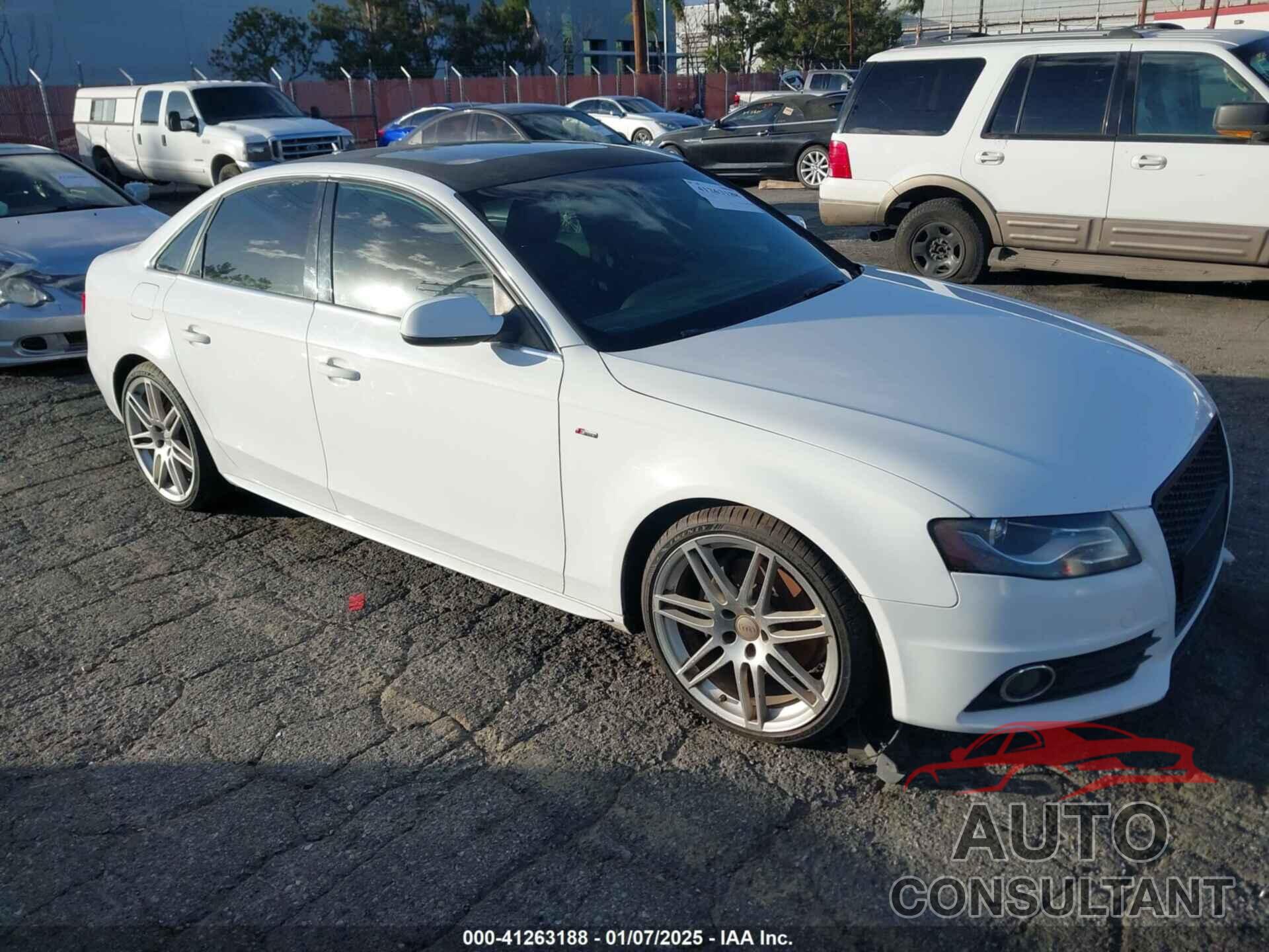 AUDI A4 2011 - WAUKFAFL9BN048484