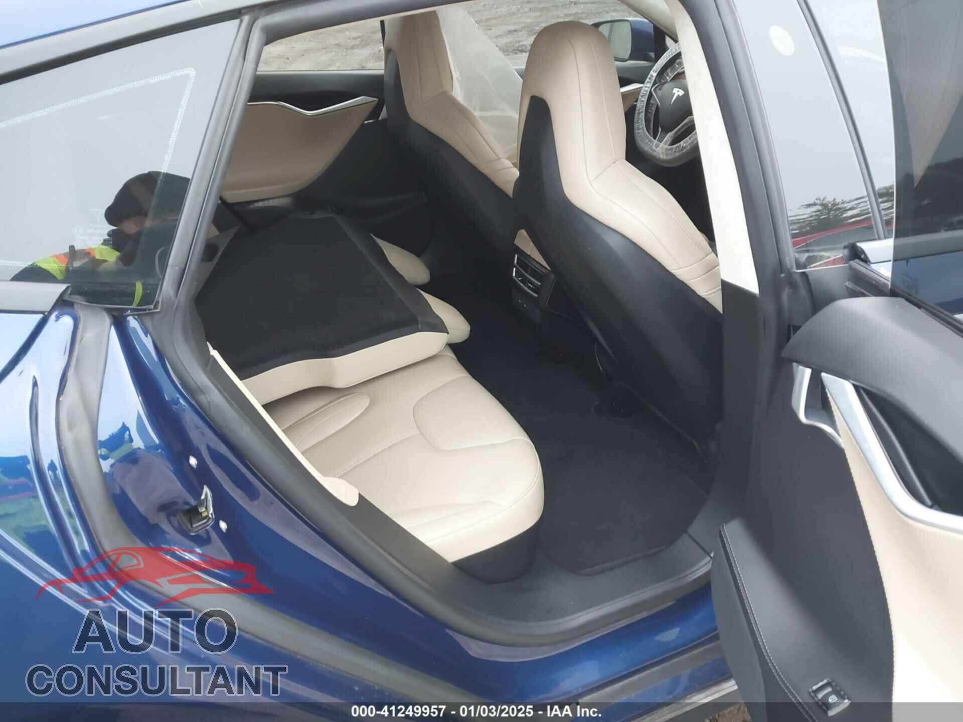 TESLA MODEL S 2016 - 5YJSA1E28GF168454