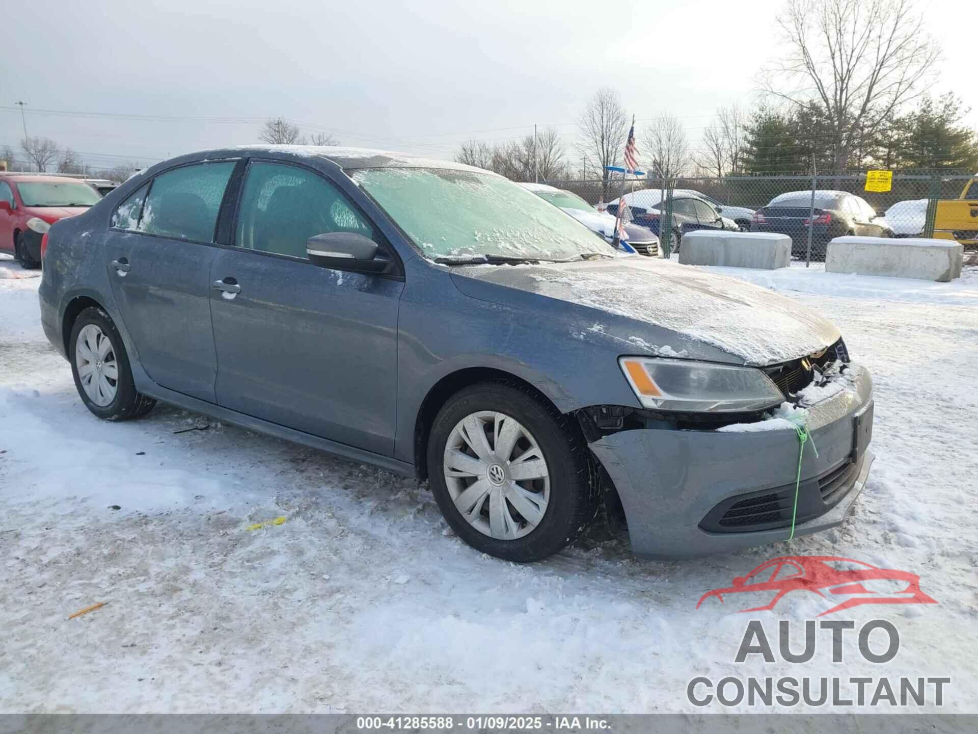 VOLKSWAGEN JETTA 2012 - 3VWDX7AJ1CM107280