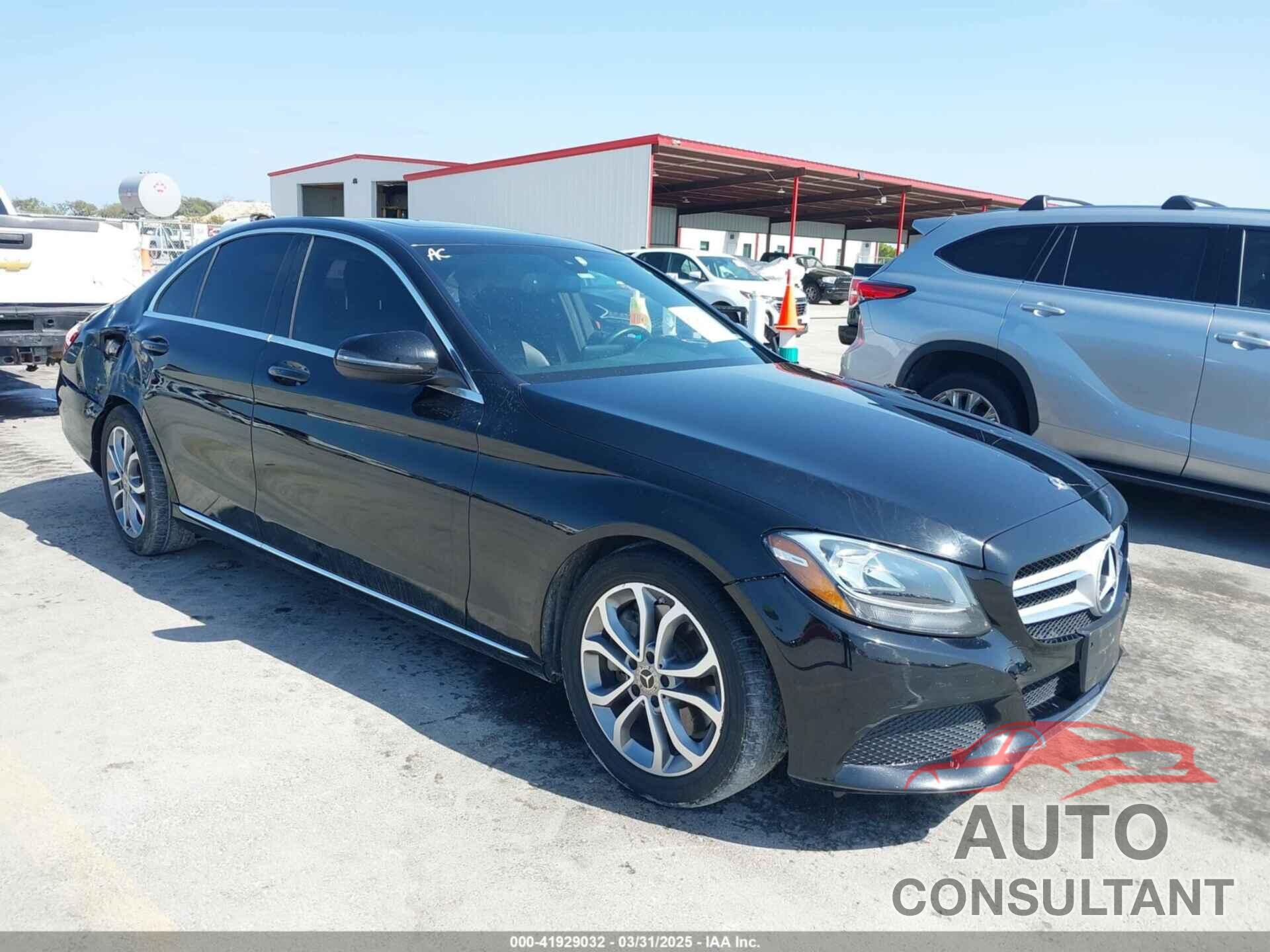 MERCEDES-BENZ C 300 2018 - 55SWF4JB7JU270862