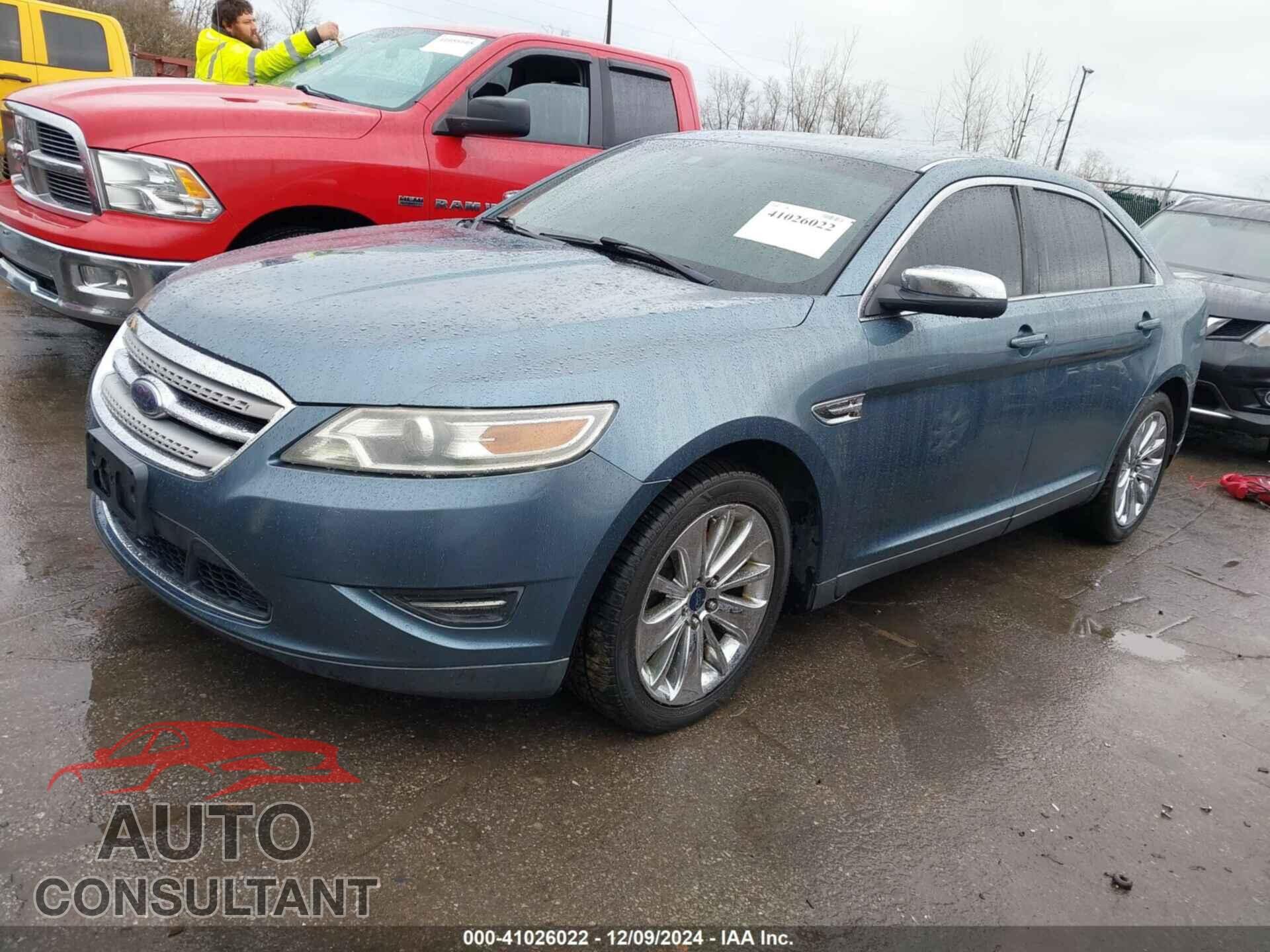 FORD TAURUS 2010 - 1FAHP2FW3AG126311