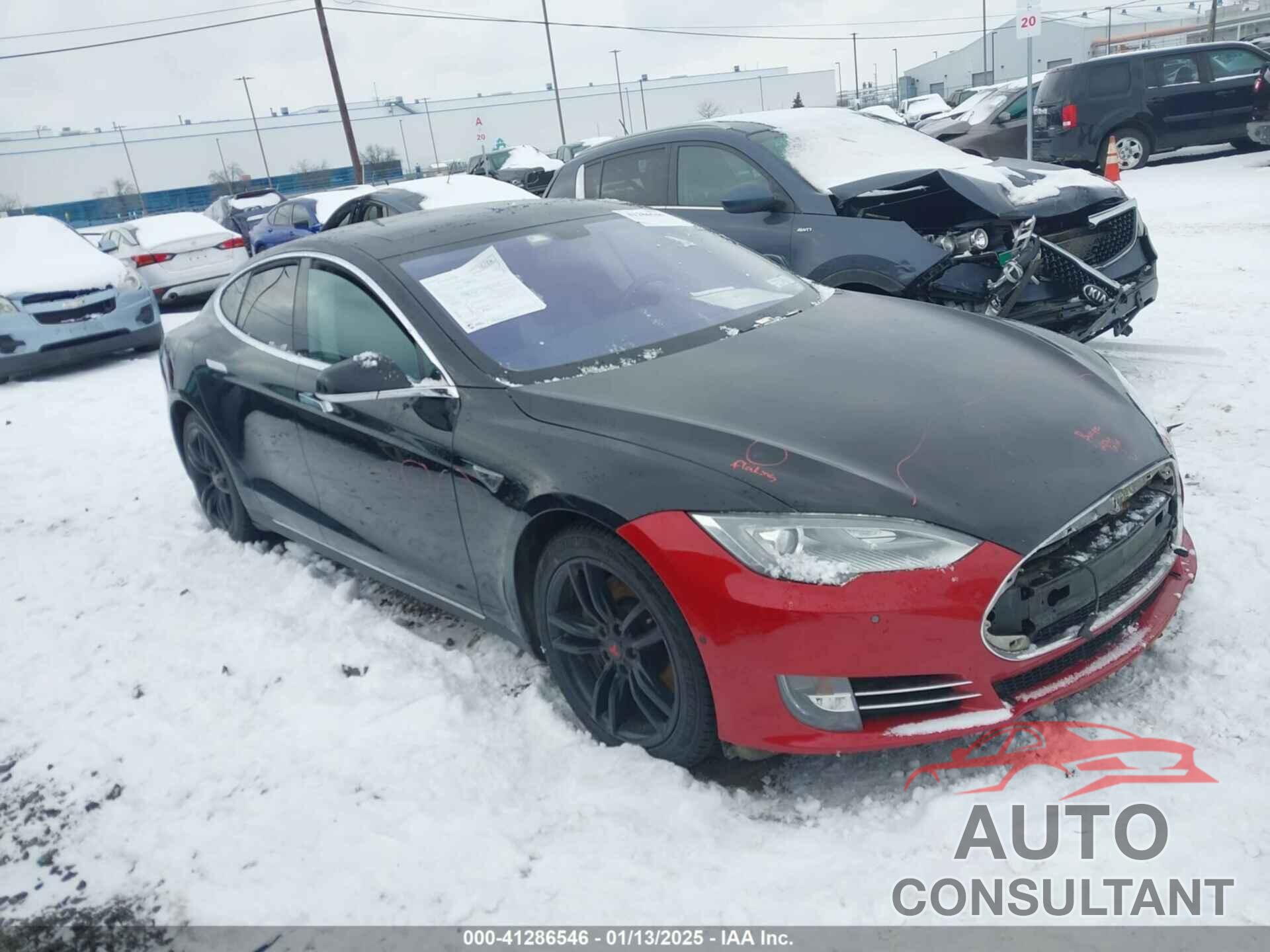 TESLA MODEL S 2013 - 5YJSA1CN4DFP27443