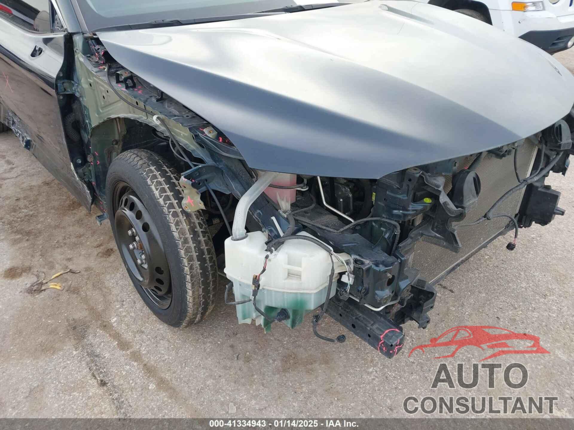 TOYOTA CAMRY 2018 - 4T1B11HK0JU598954