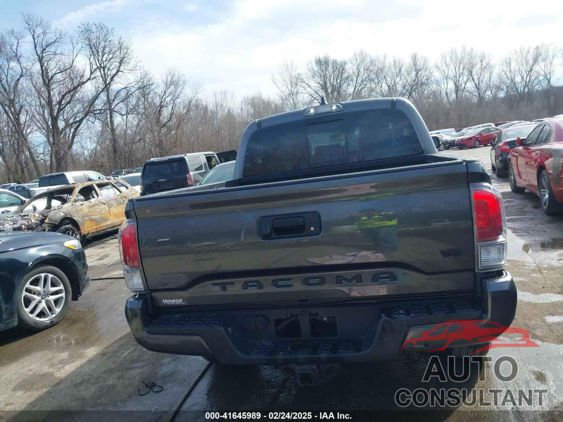 TOYOTA TACOMA 2021 - 3TMCZ5AN0MM392247