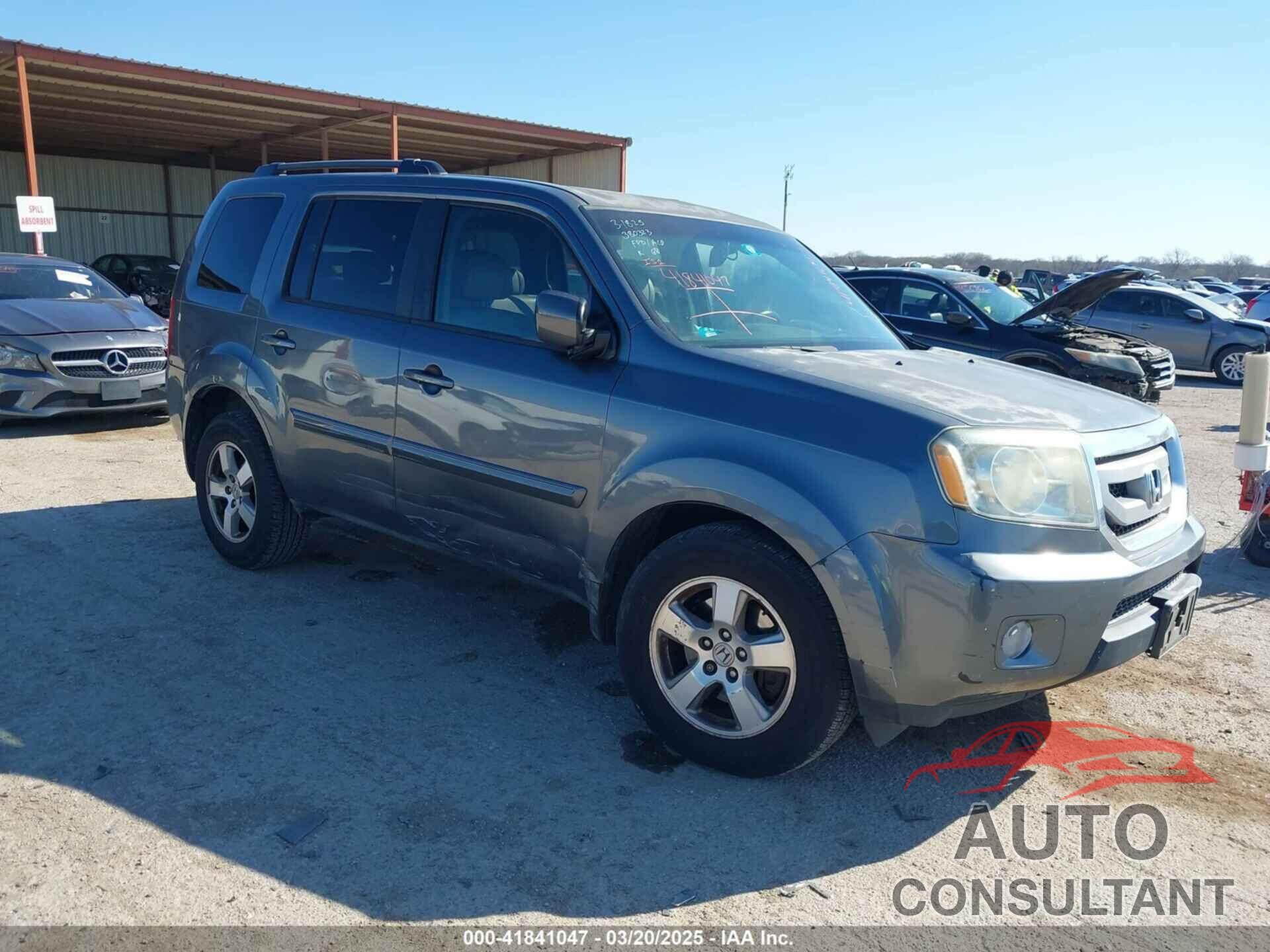 HONDA PILOT 2011 - 5FNYF3H64BB056071