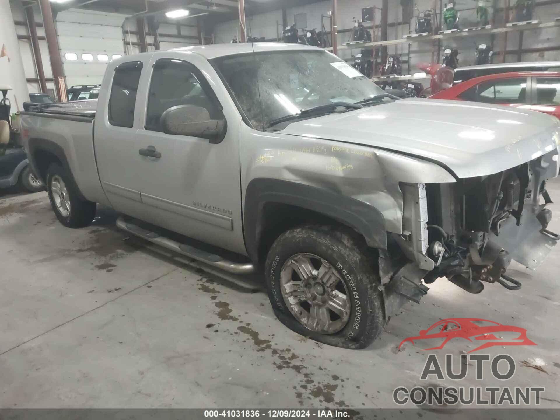 CHEVROLET SILVERADO 1500 2013 - 1GCRKSE73DZ114921