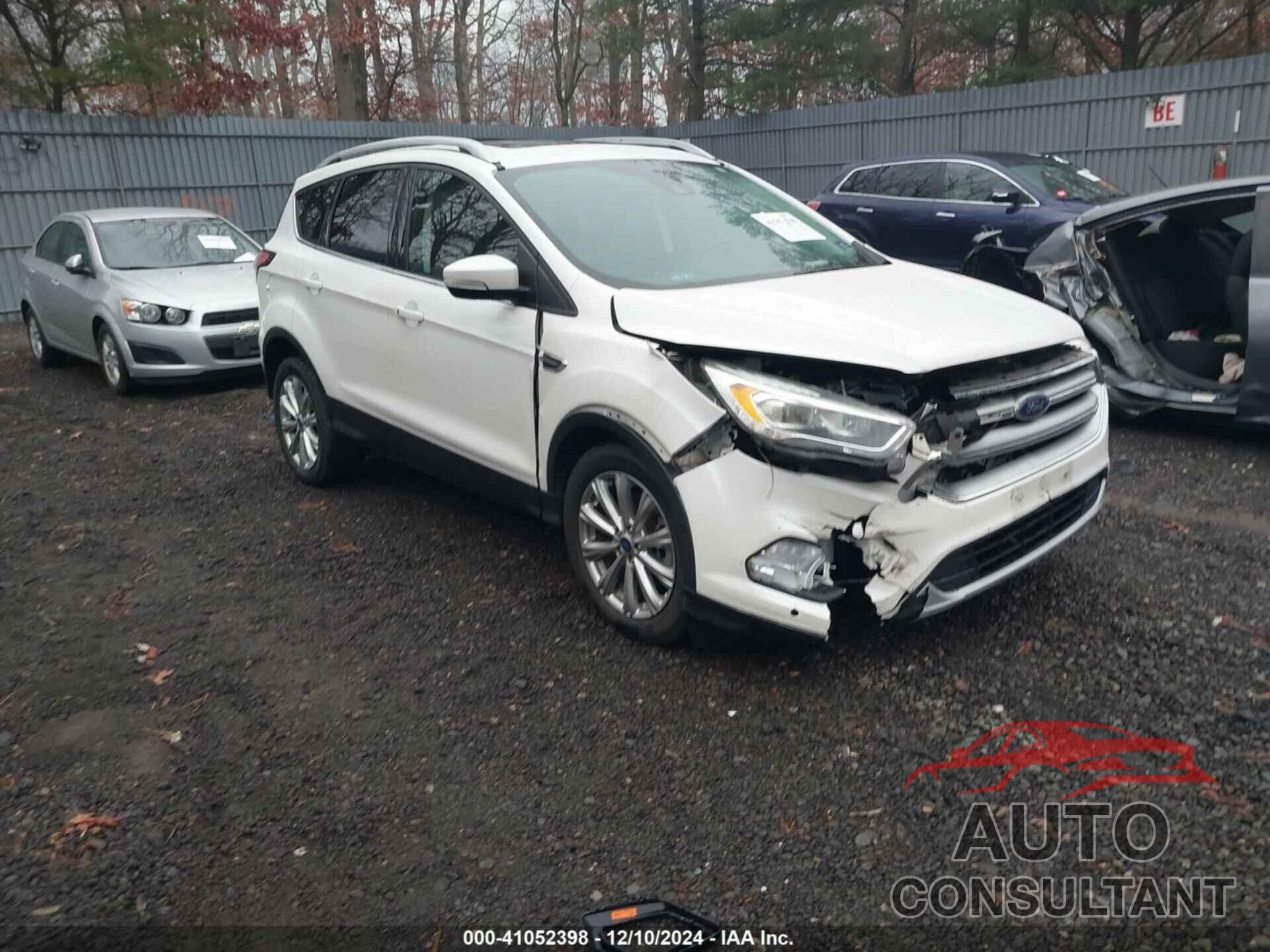 FORD ESCAPE 2017 - 1FMCU9JD9HUD99739