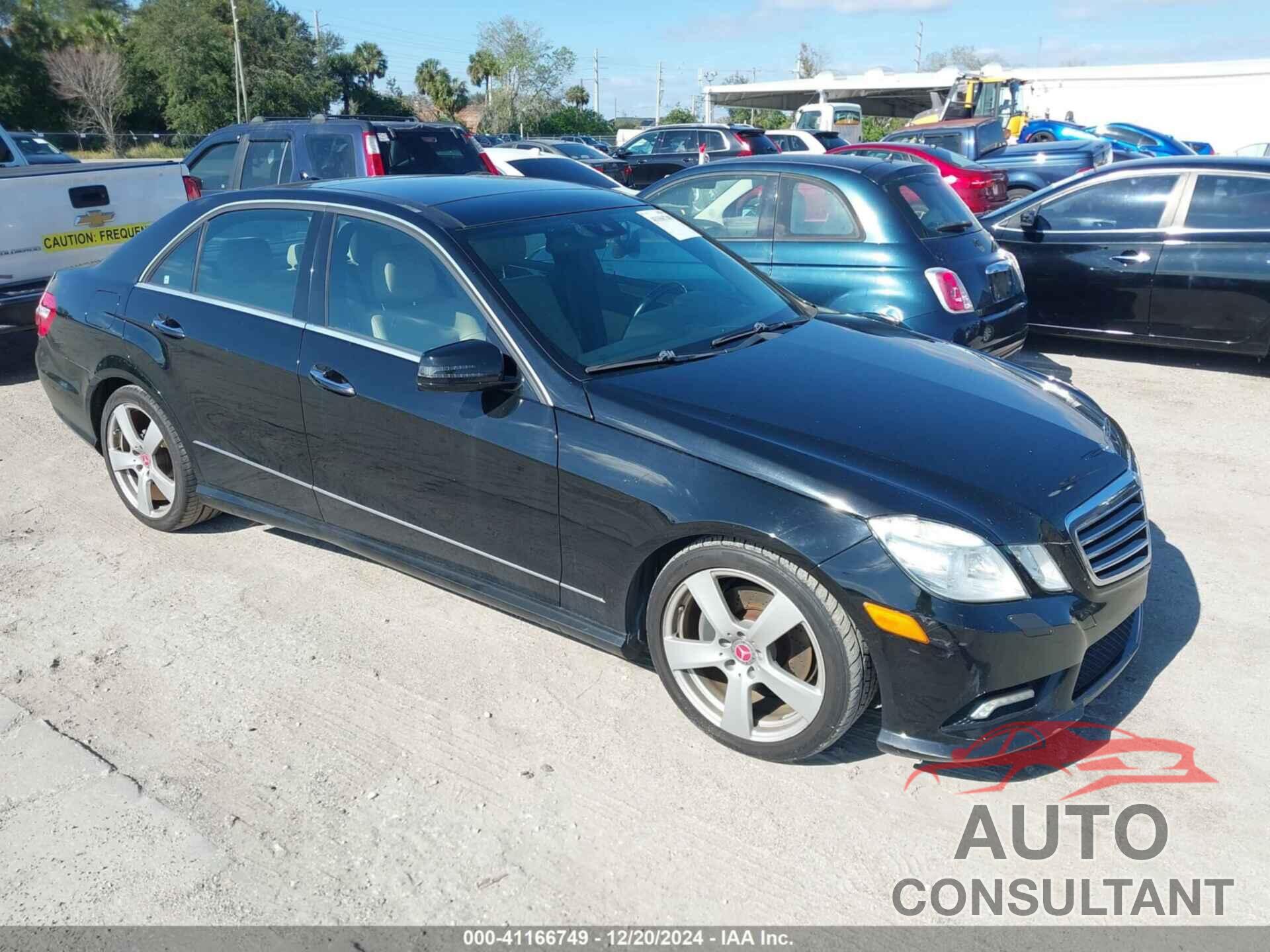 MERCEDES-BENZ E 350 2011 - WDDHF5GB2BA351243