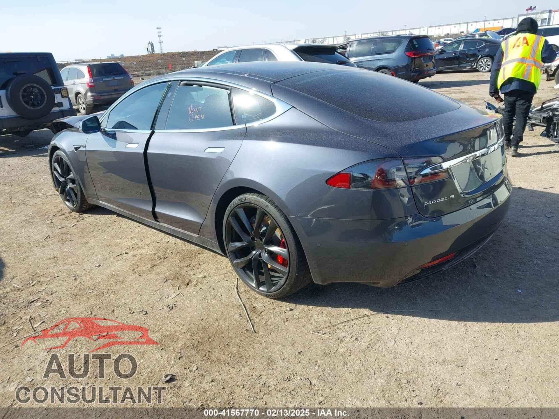 TESLA MODEL S 2018 - 5YJSA1E49JF294699