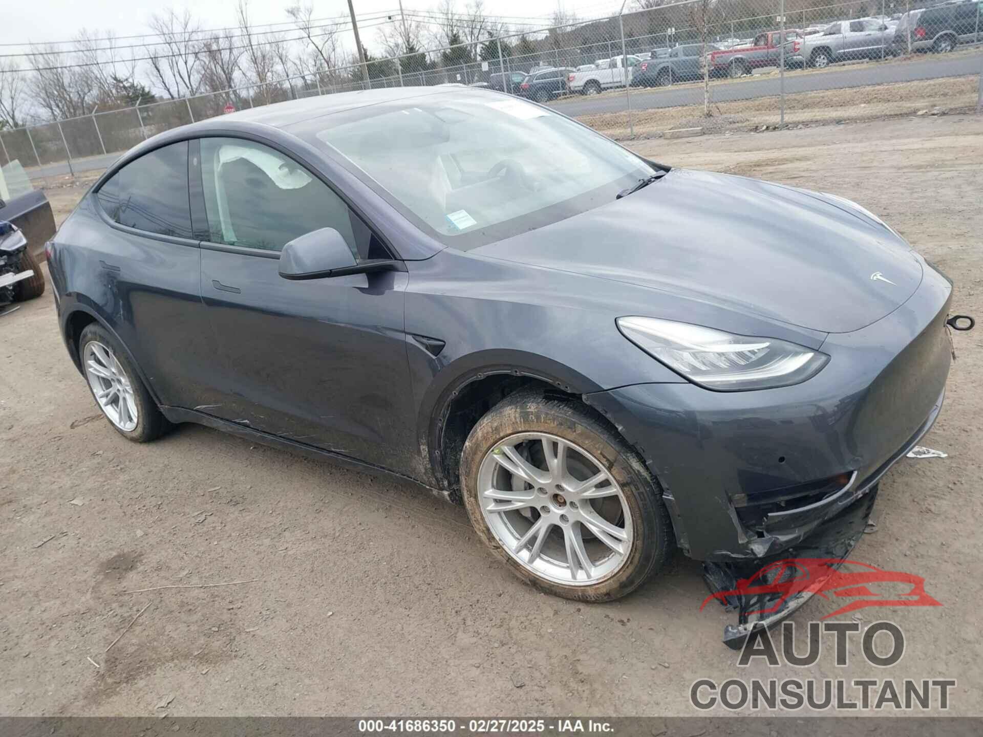 TESLA MODEL Y 2022 - 7SAYGDEE0NF451385