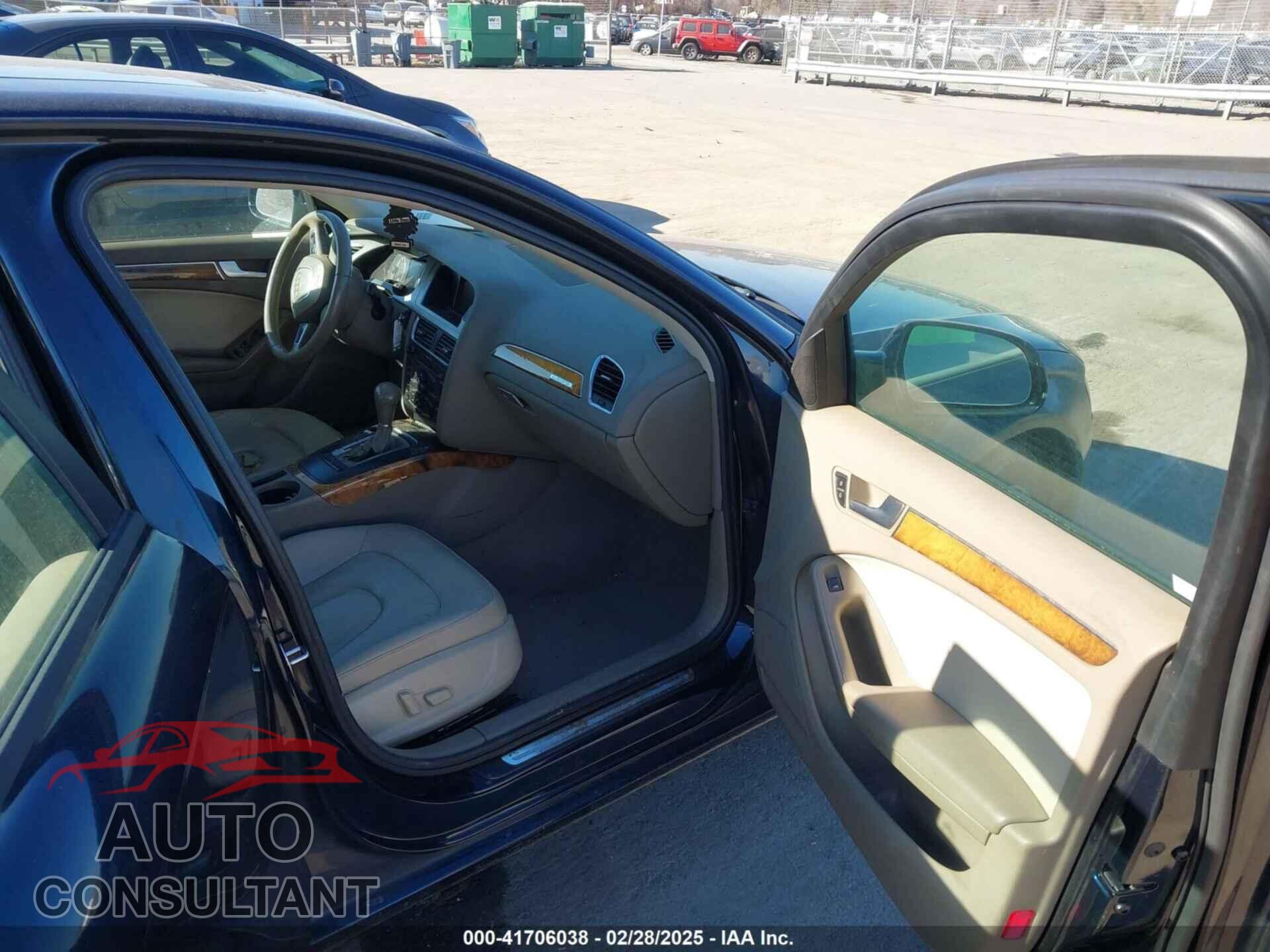 AUDI A4 2011 - WAUBFAFLXBN016627