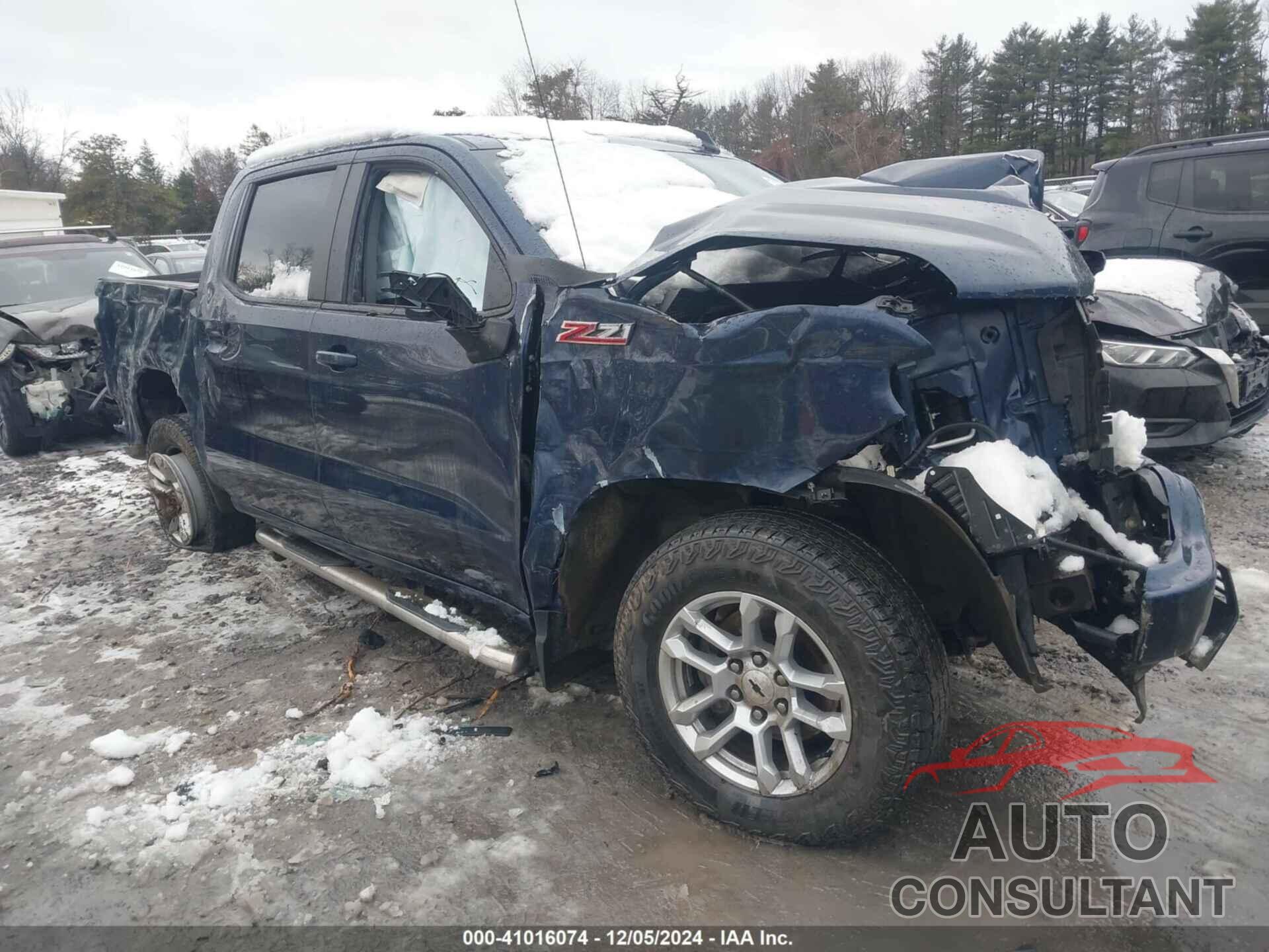 CHEVROLET SILVERADO 1500 2022 - 1GCUDEED7NZ620877