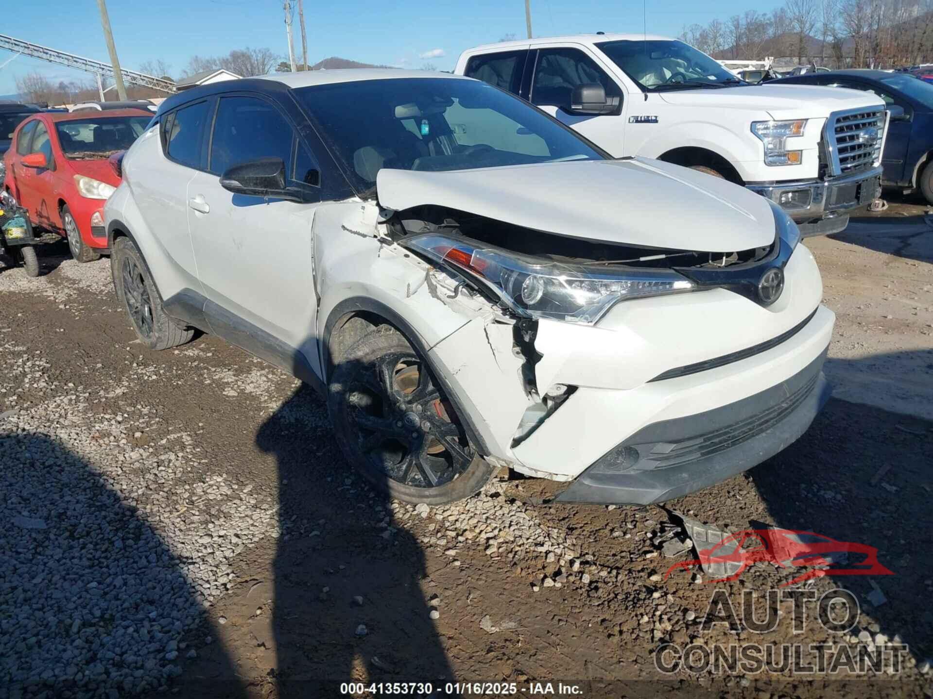 TOYOTA C-HR 2018 - NMTKHMBX1JR050938