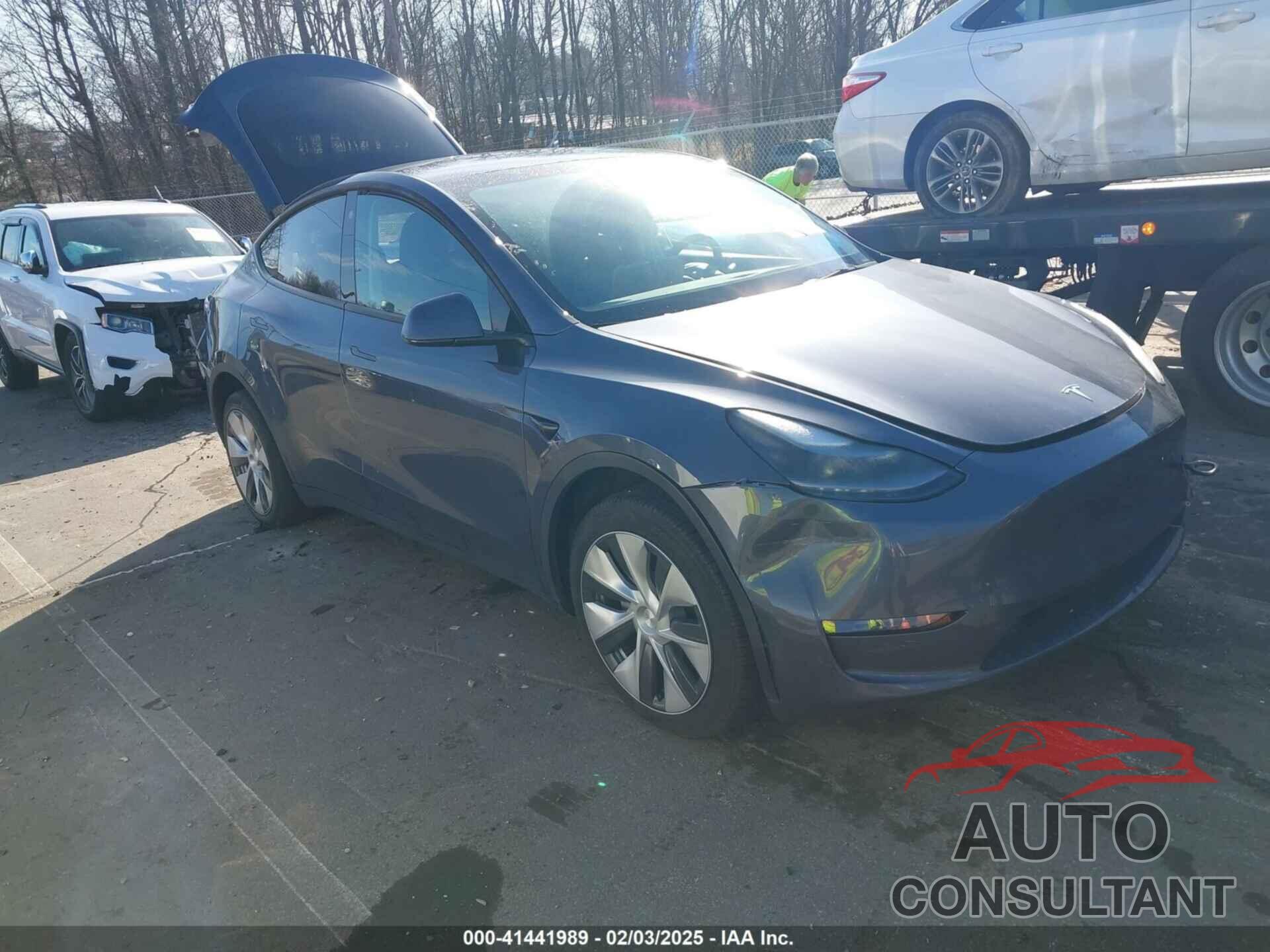 TESLA MODEL Y 2023 - 7SAYGDEE4PF785051