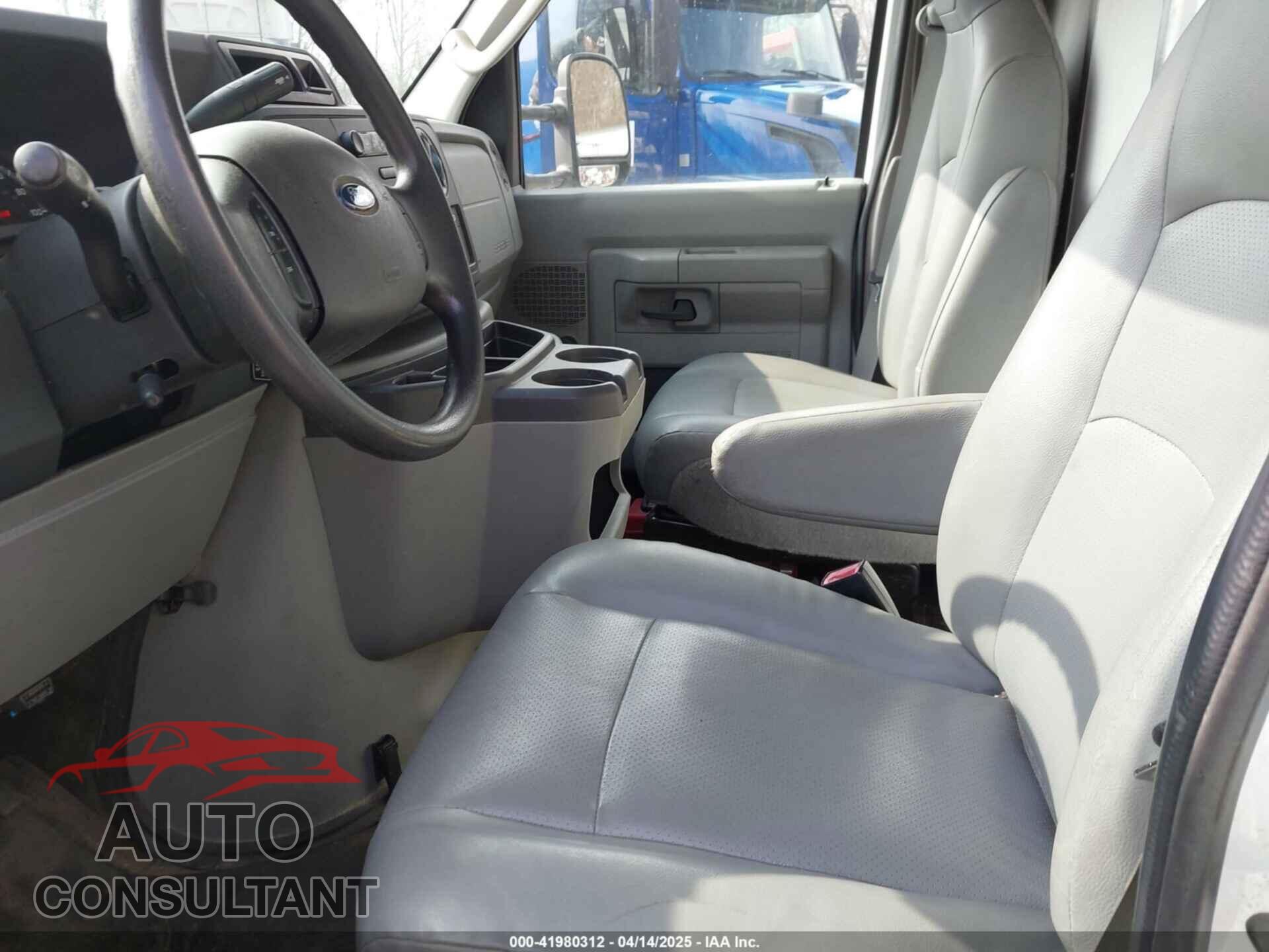 FORD E-350 CUTAWAY 2015 - 1FDWE3FL7FDA25036
