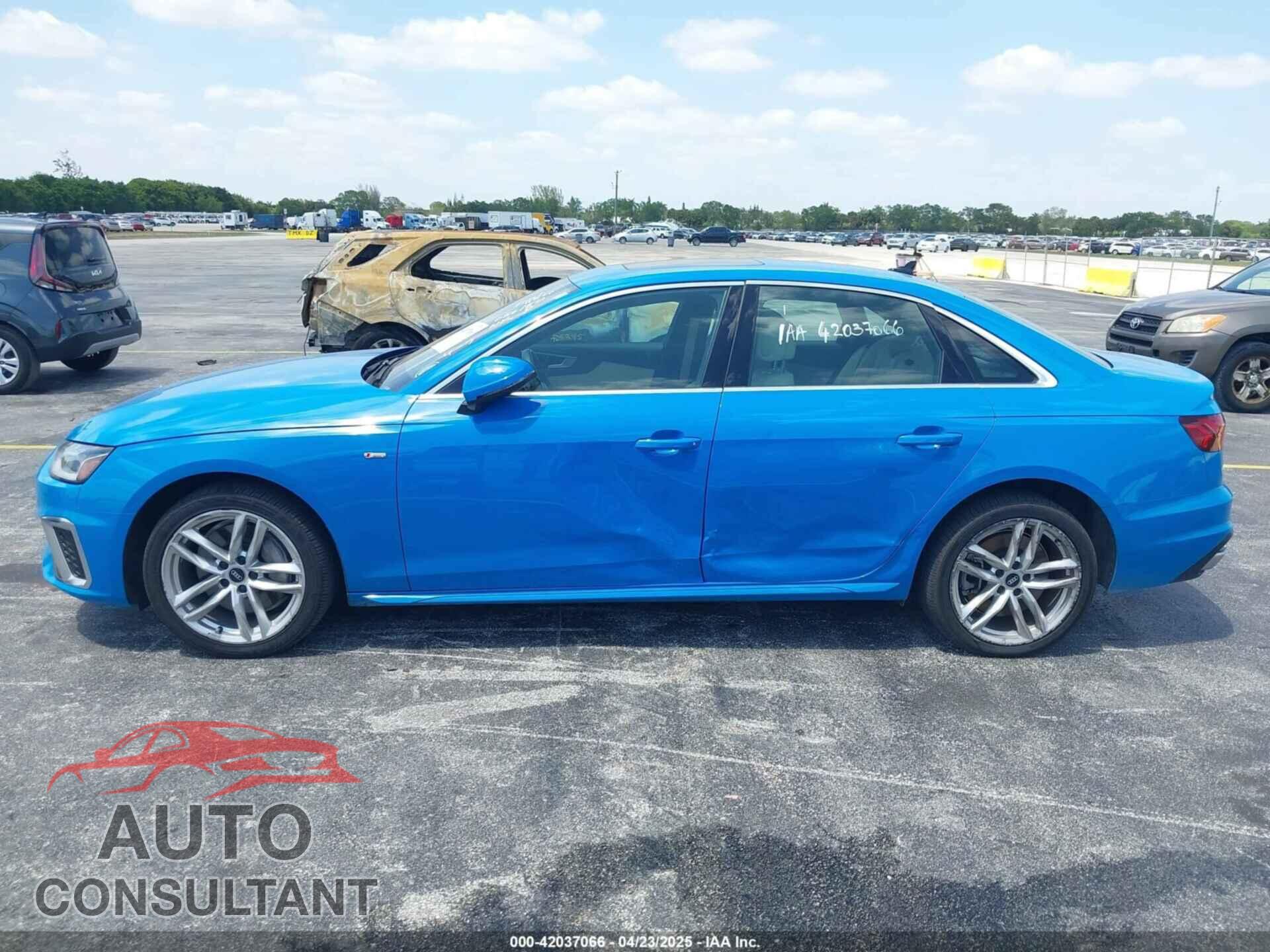 AUDI A4 2021 - WAUDAAF40MA086180