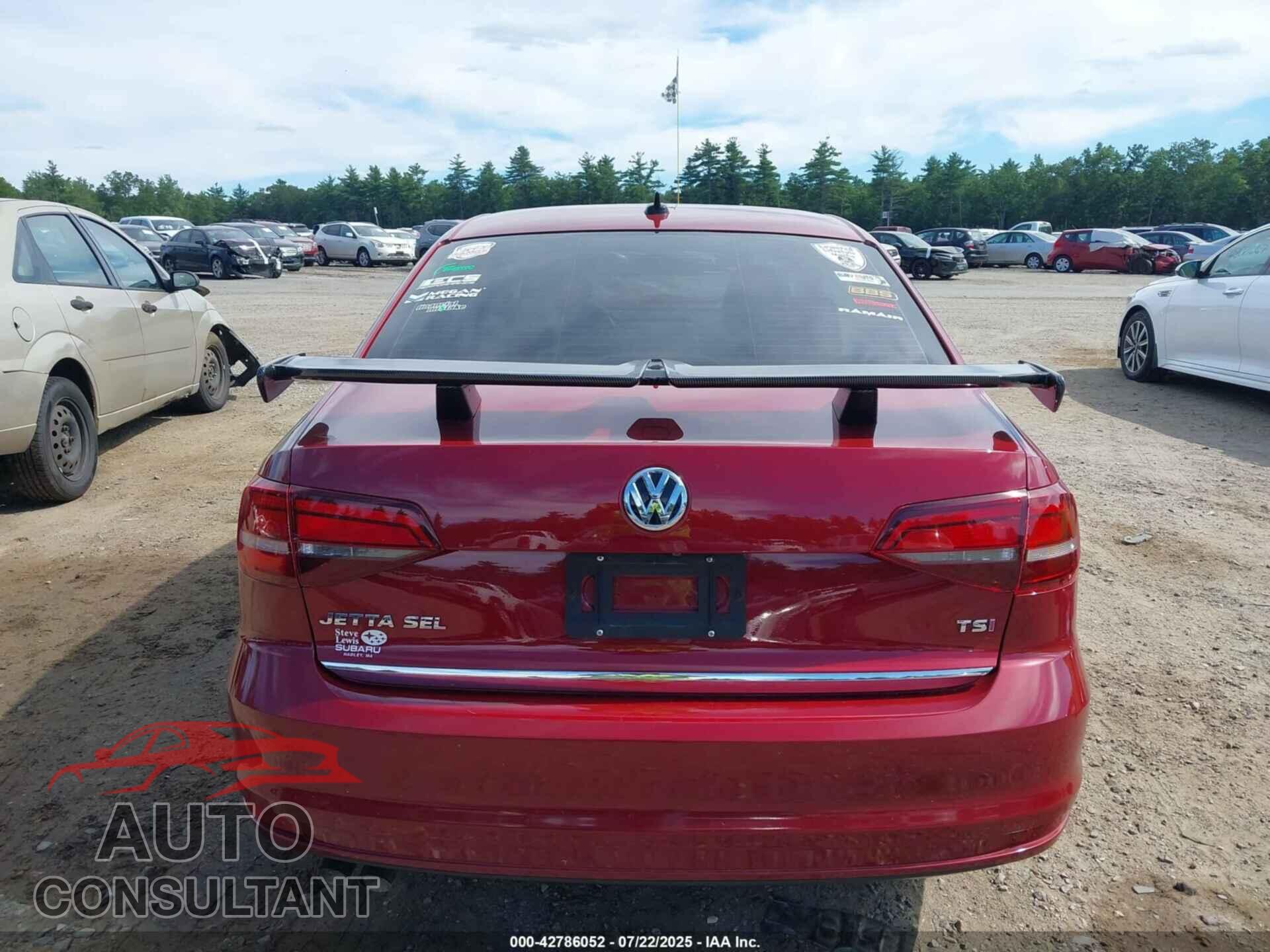 VOLKSWAGEN JETTA 2017 - 3VWL17AJ7HM245703