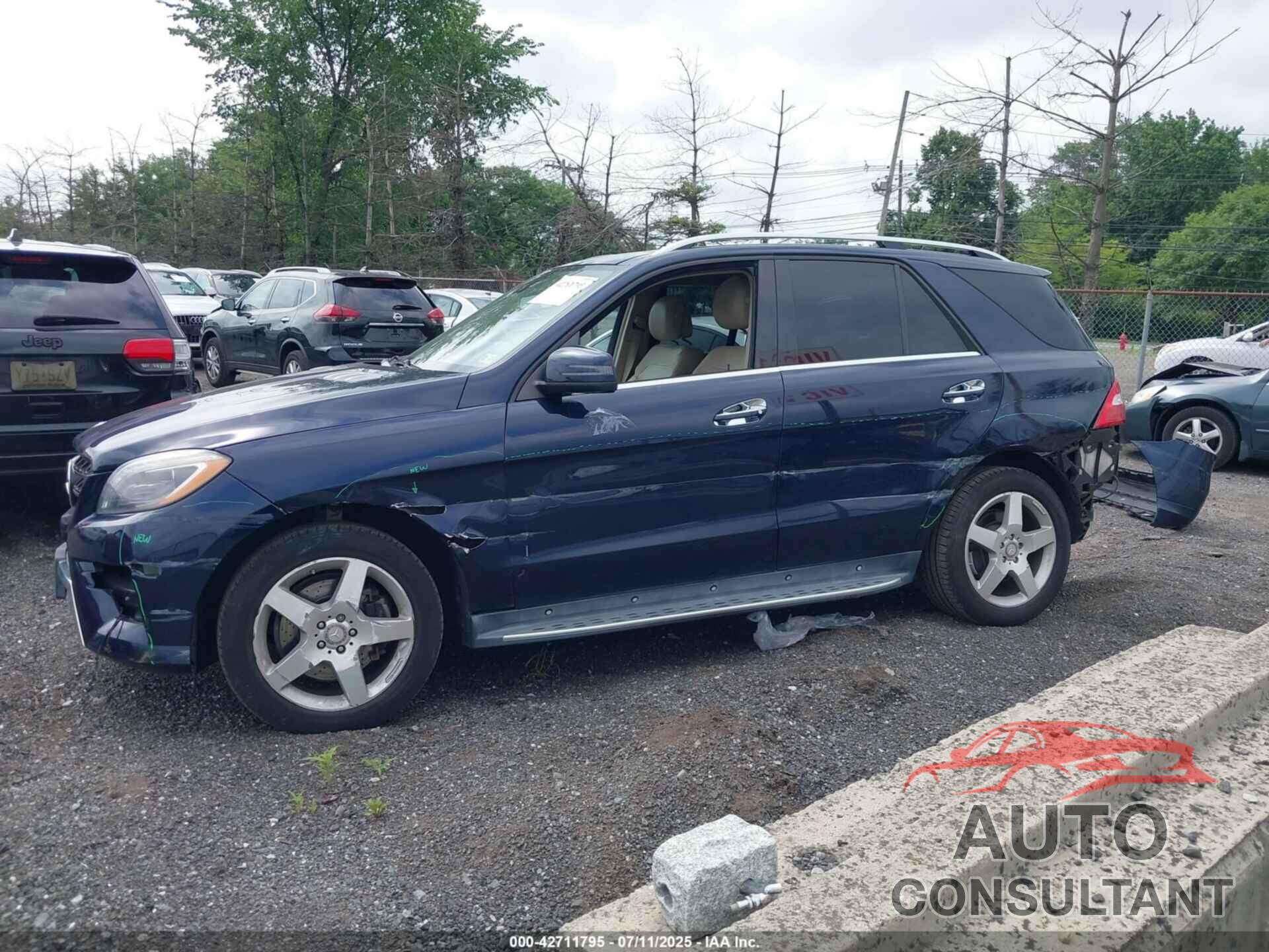 MERCEDES-BENZ ML 400 2015 - 4JGDA5GB3FA460383