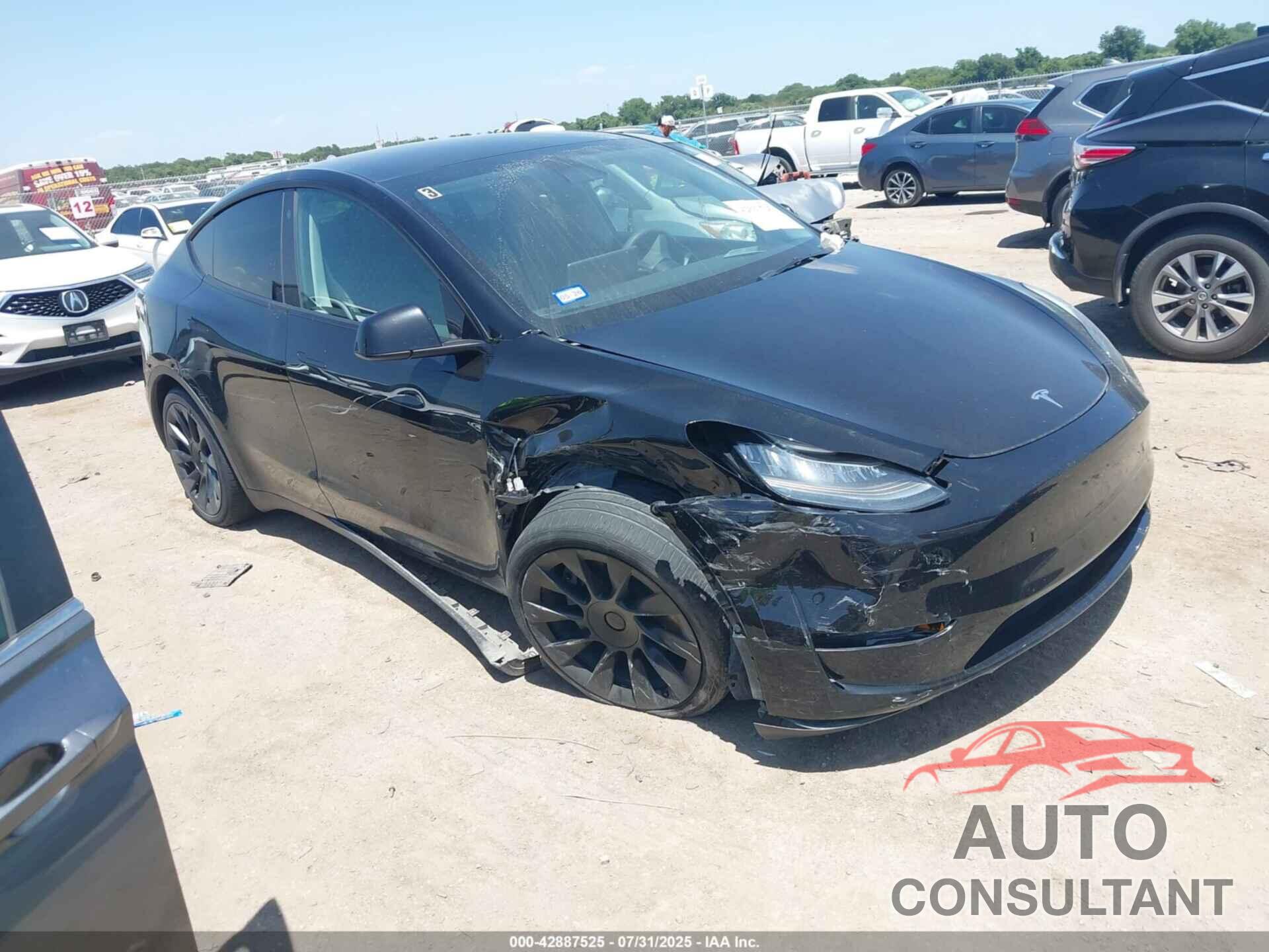 TESLA MODEL Y 2023 - 7SAYGDEE1PA082939