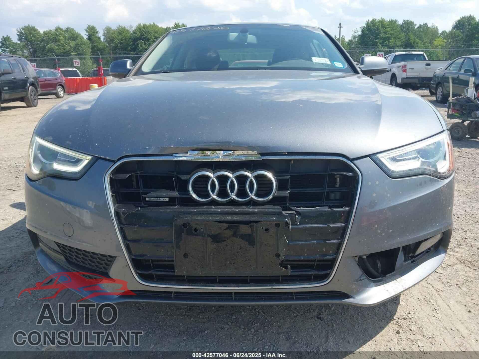 AUDI A5 2013 - WAUCFAFR2DA031920