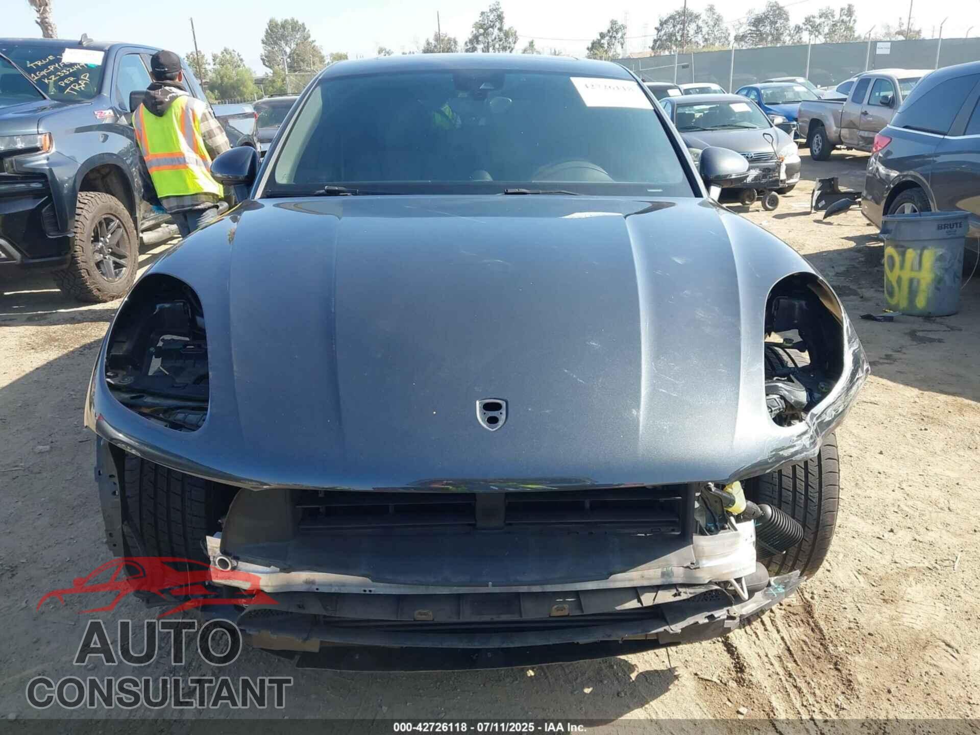 PORSCHE MACAN 2018 - WP1AA2A53JLB21191