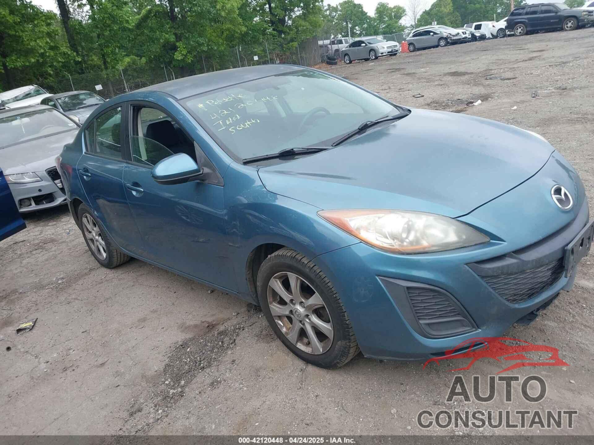 MAZDA MAZDA3 2011 - JM1BL1VG4B1375978