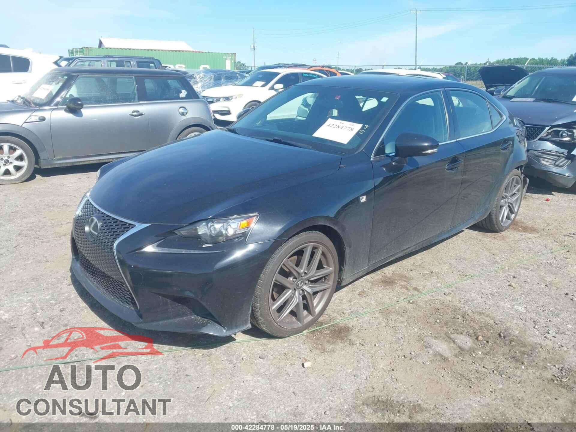 LEXUS IS 2015 - JTHBF1D26F5053899