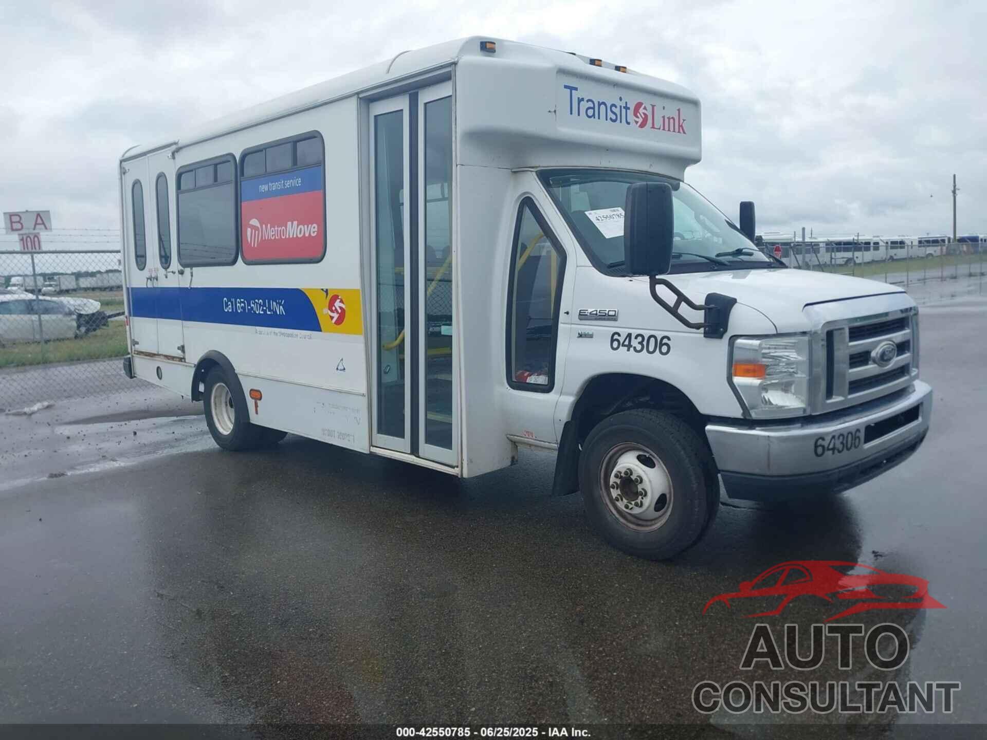 FORD ECONOLINE 2015 - 1FDEE4FL7FDA23823