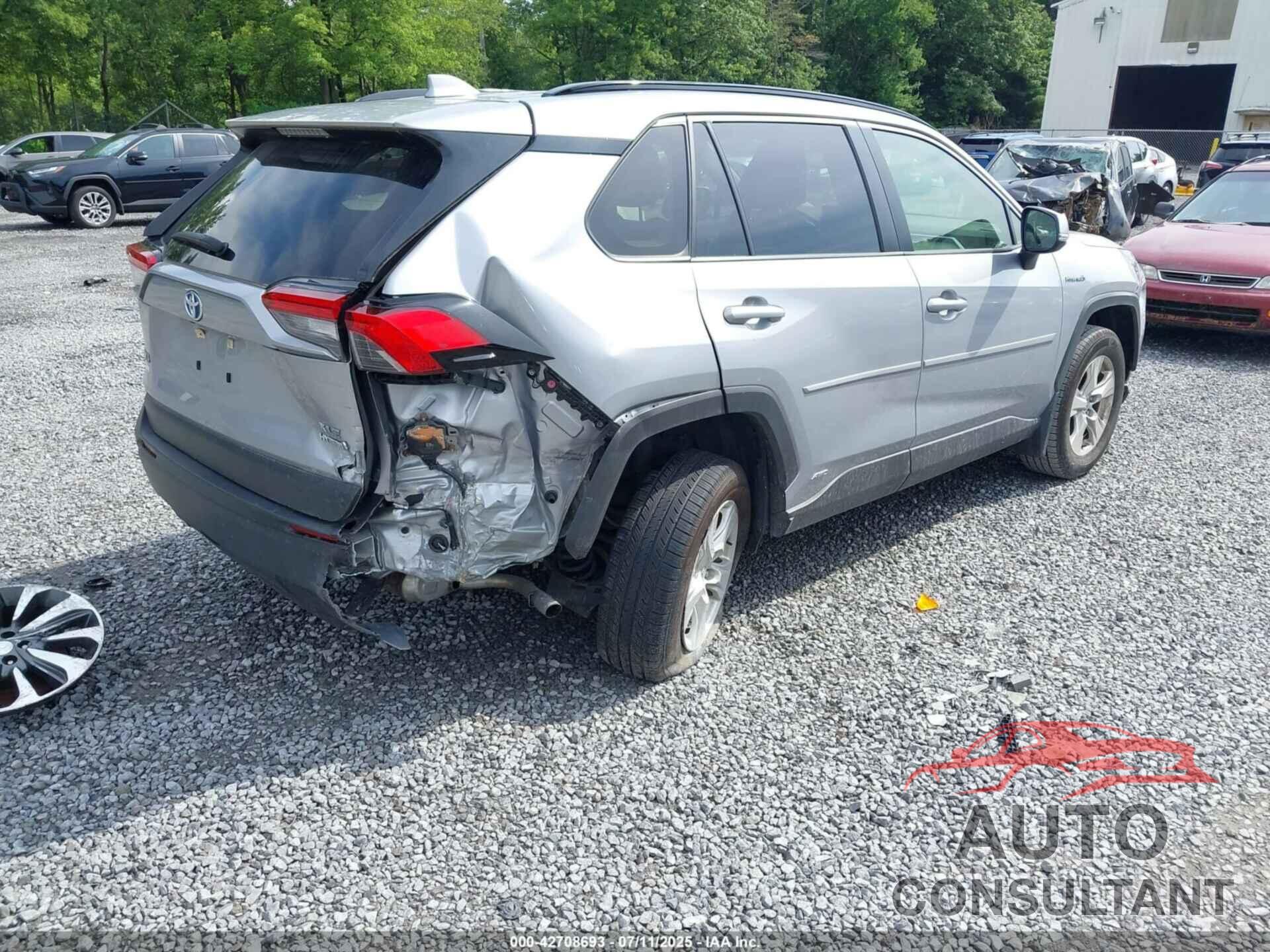 TOYOTA RAV4 HYBRID 2021 - JTMRWRFV2MD125044