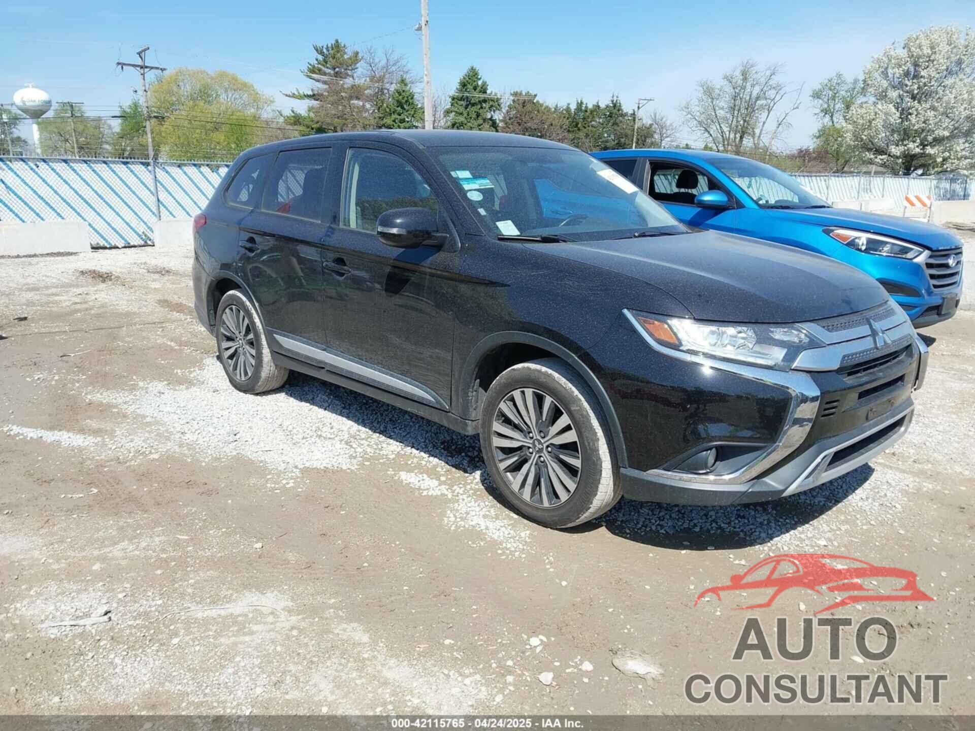 MITSUBISHI OUTLANDER 2019 - JA4AZ3A36KZ019410