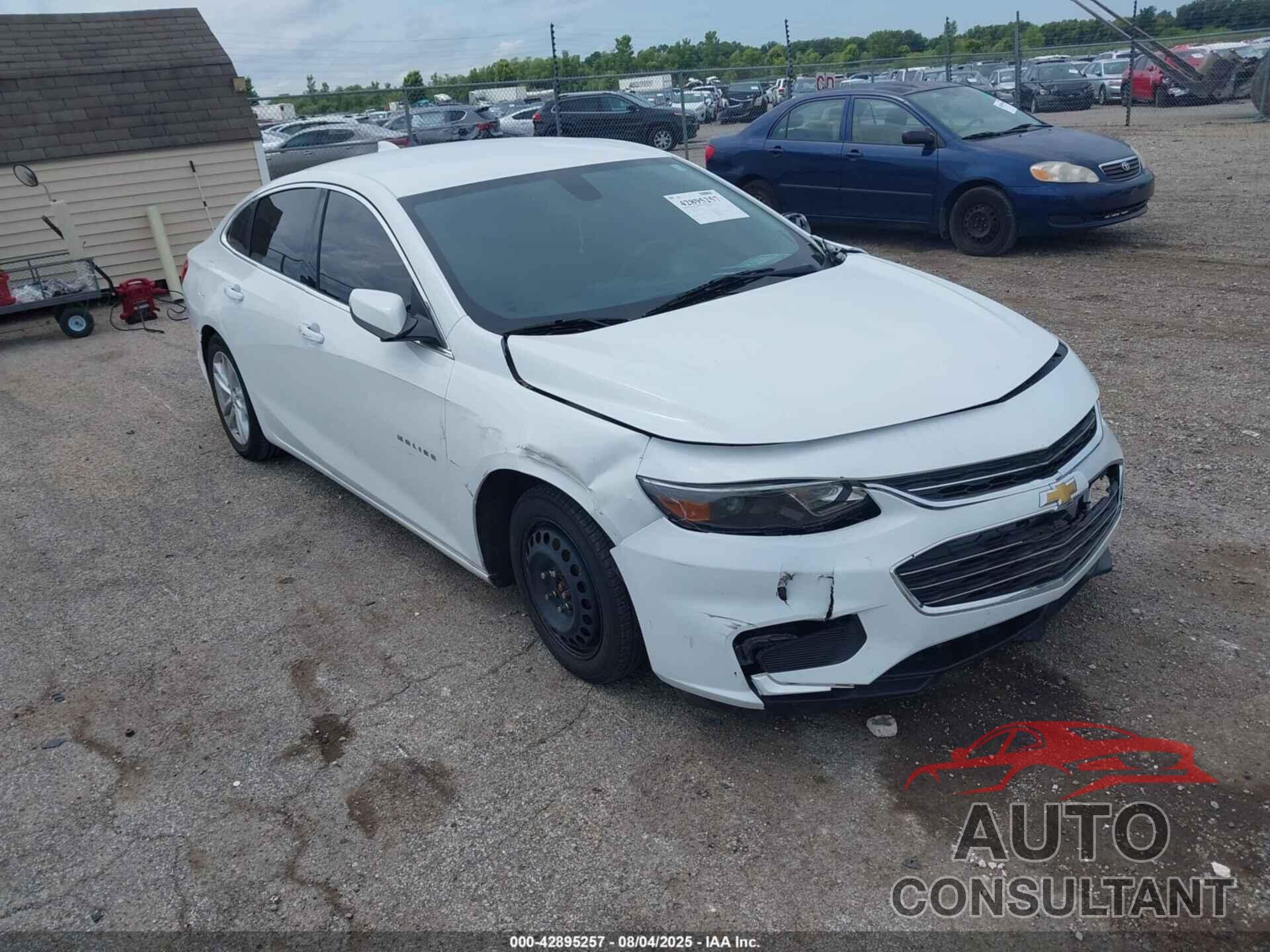 CHEVROLET MALIBU 2016 - 1G1ZE5ST8GF311785