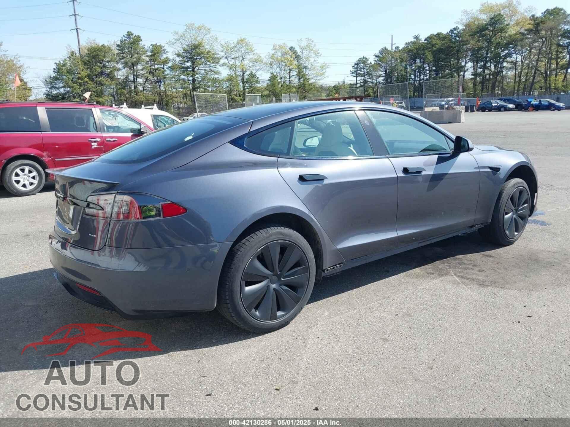 TESLA MODEL S 2021 - 5YJSA1E66MF456357