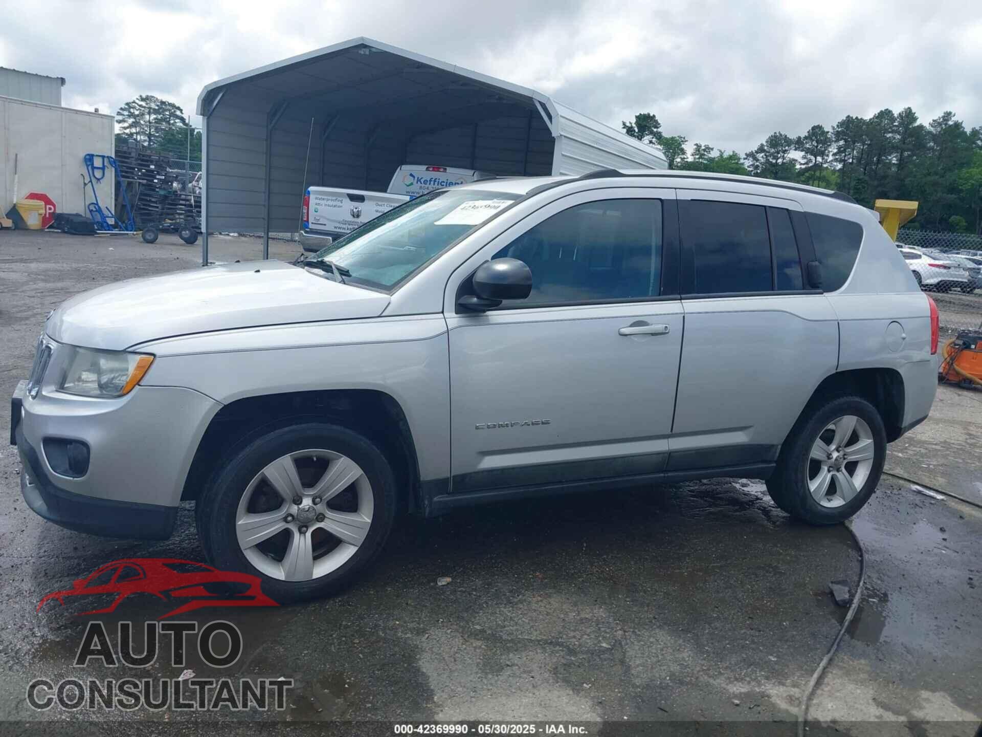 JEEP COMPASS 2011 - 1J4NF1FB3BD187629