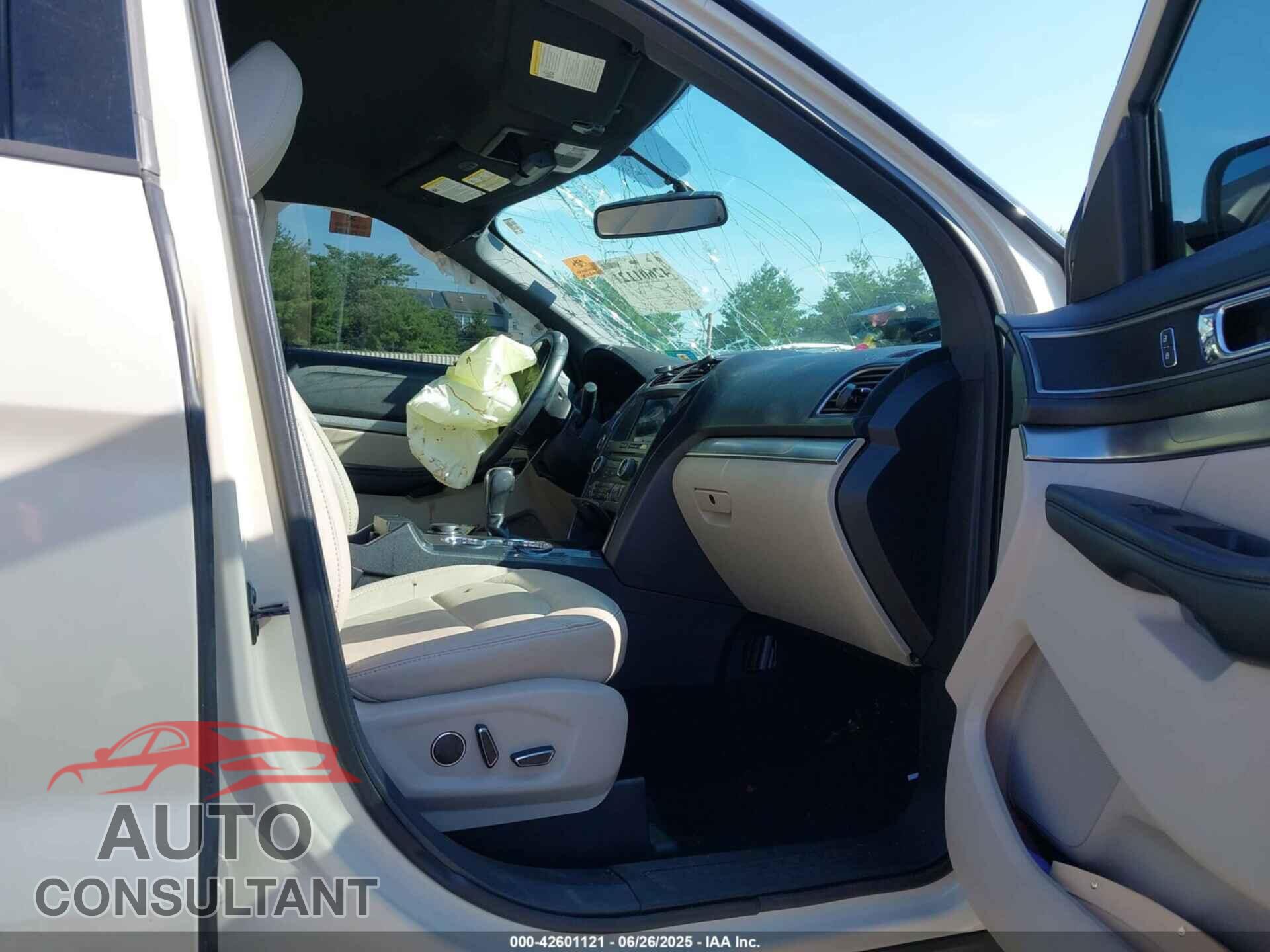 FORD EXPLORER 2018 - 1FM5K8D80JGB50998