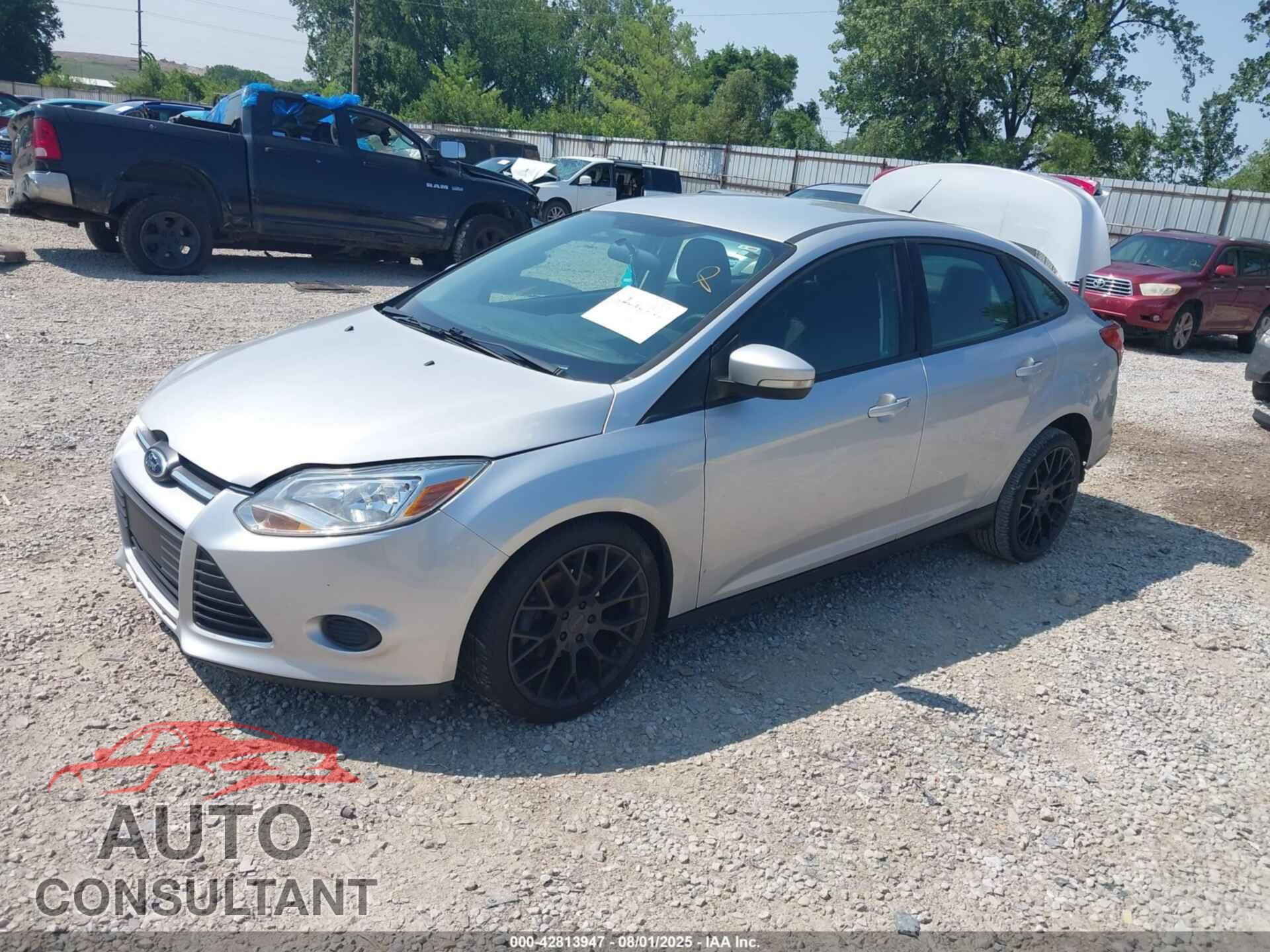 FORD FOCUS 2013 - 1FADP3F2XDL378568