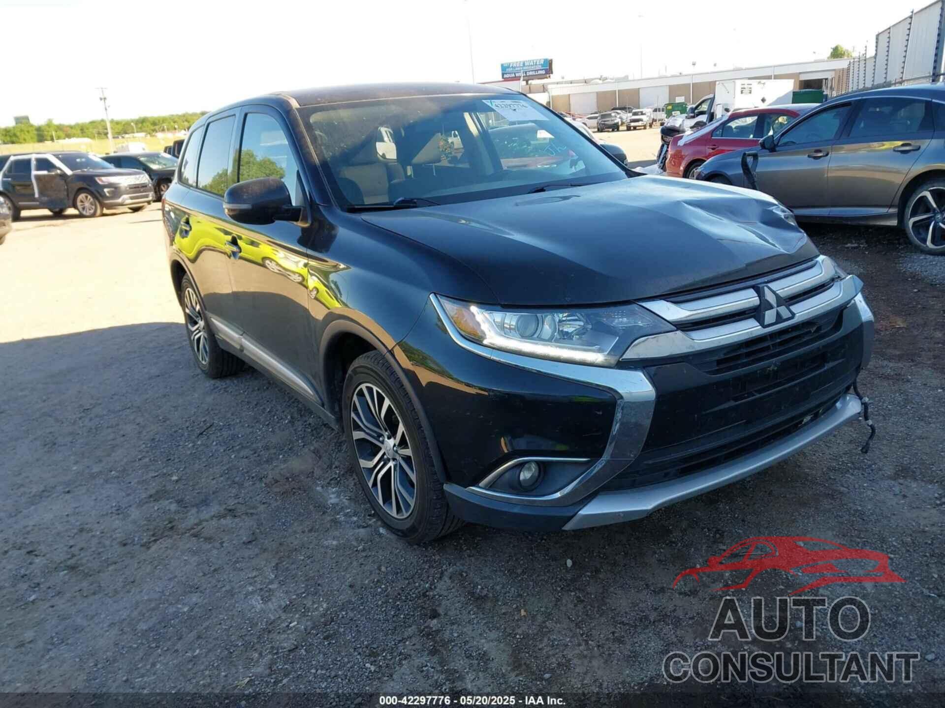 MITSUBISHI OUTLANDER 2018 - JA4AD3A32JJ003961