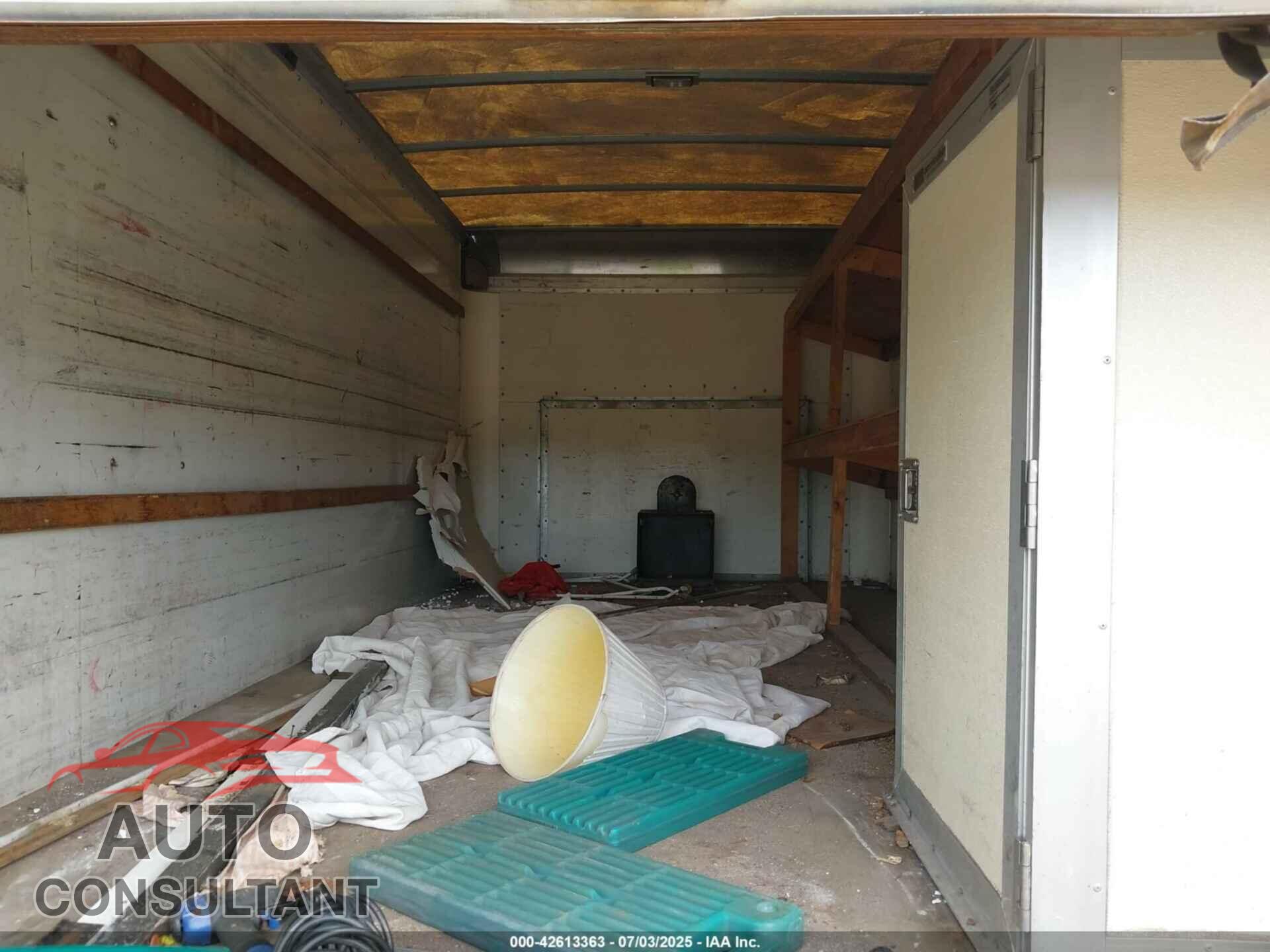FORD E-350 CUTAWAY 2012 - 1FDWE3FS5CDA63237