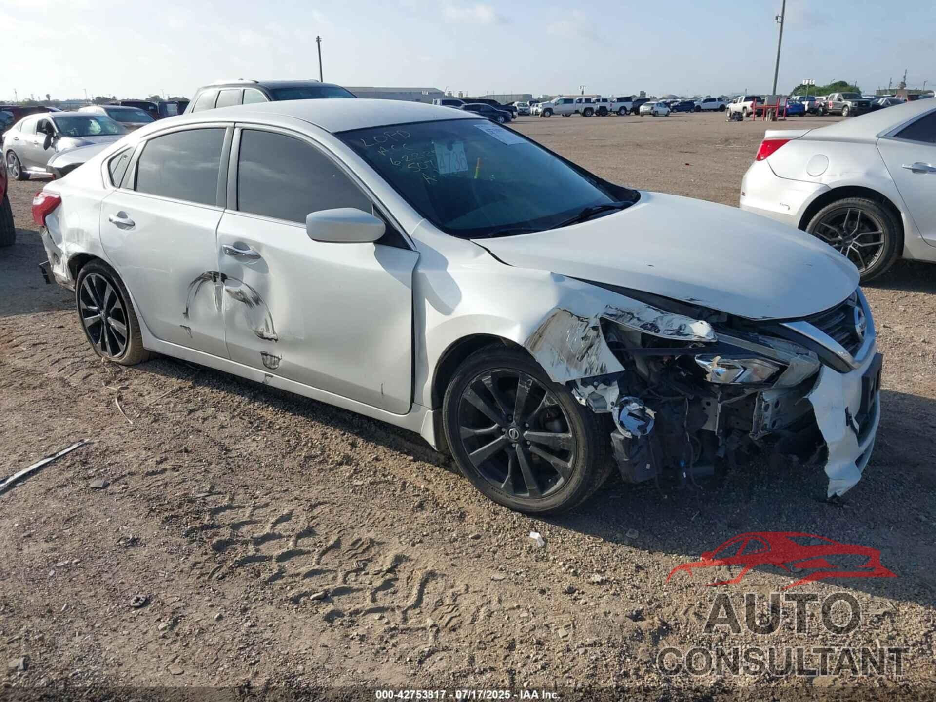 NISSAN ALTIMA 2018 - 1N4AL3AP8JC472686