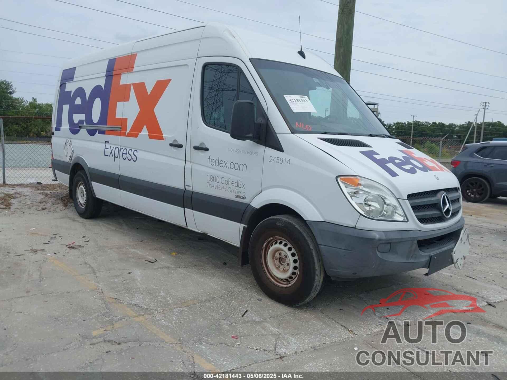 MERCEDES-BENZ SPRINTER 2500 2011 - WD3PE8CB4B5601875